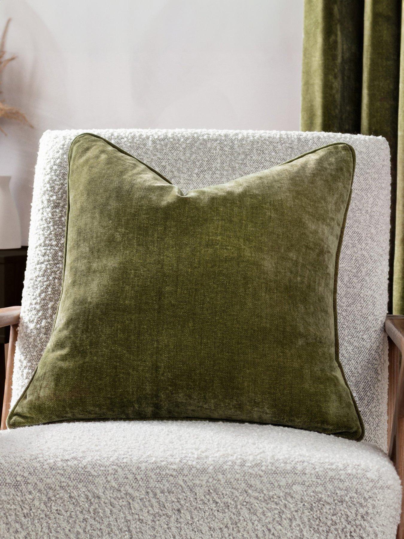 Yard Heavy Chenille 50x50 Polyester Cushion