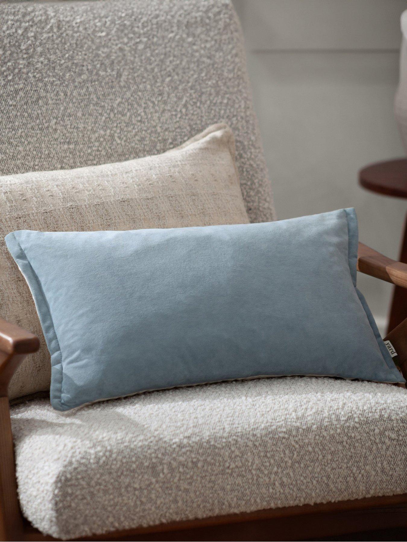 yard-merton-polyester-cushion