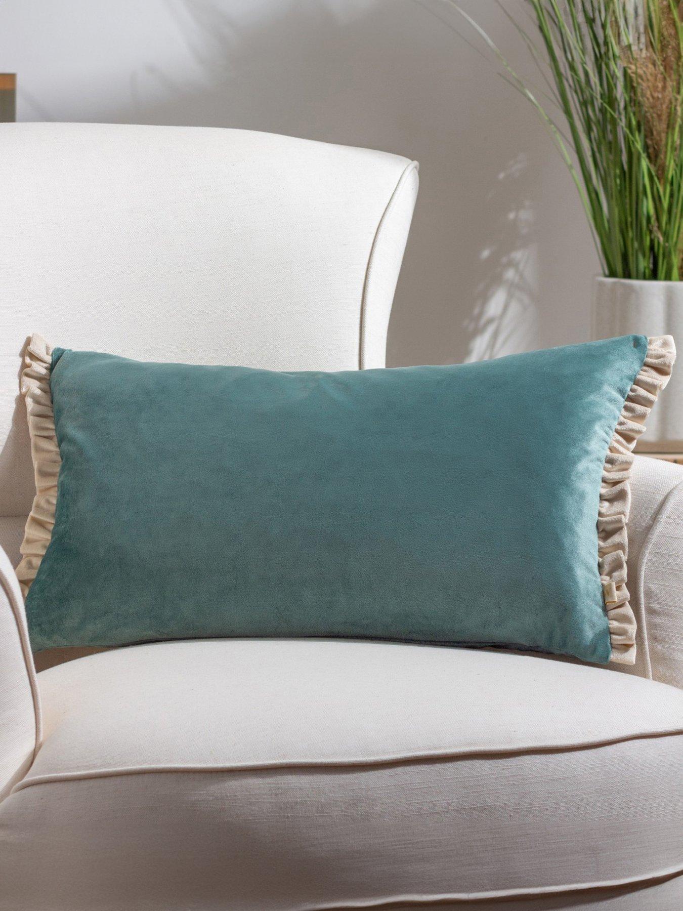 wylder-tilly-polyester-cushion