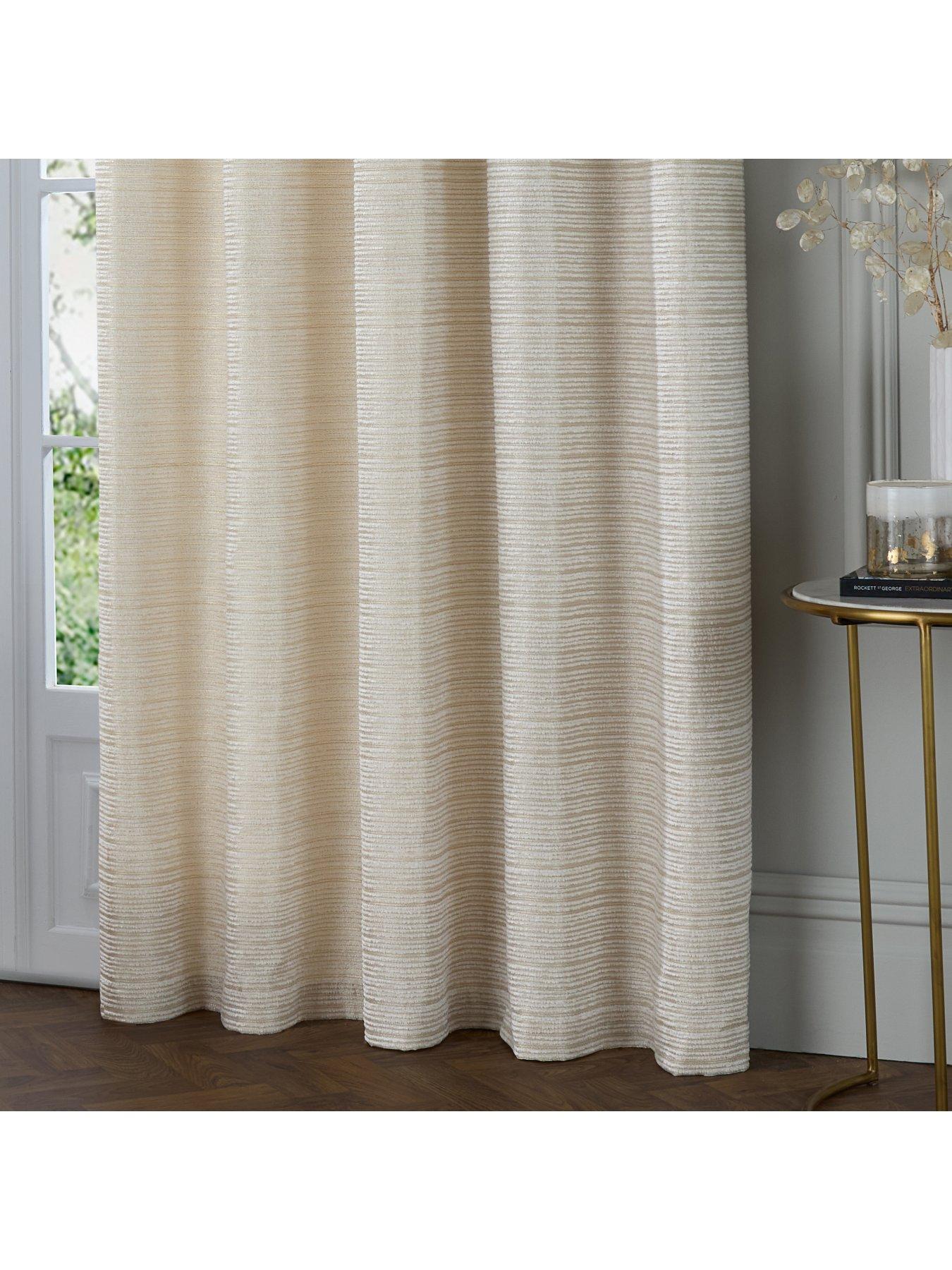 paoletti-jupiter-eyelet-curtainsback