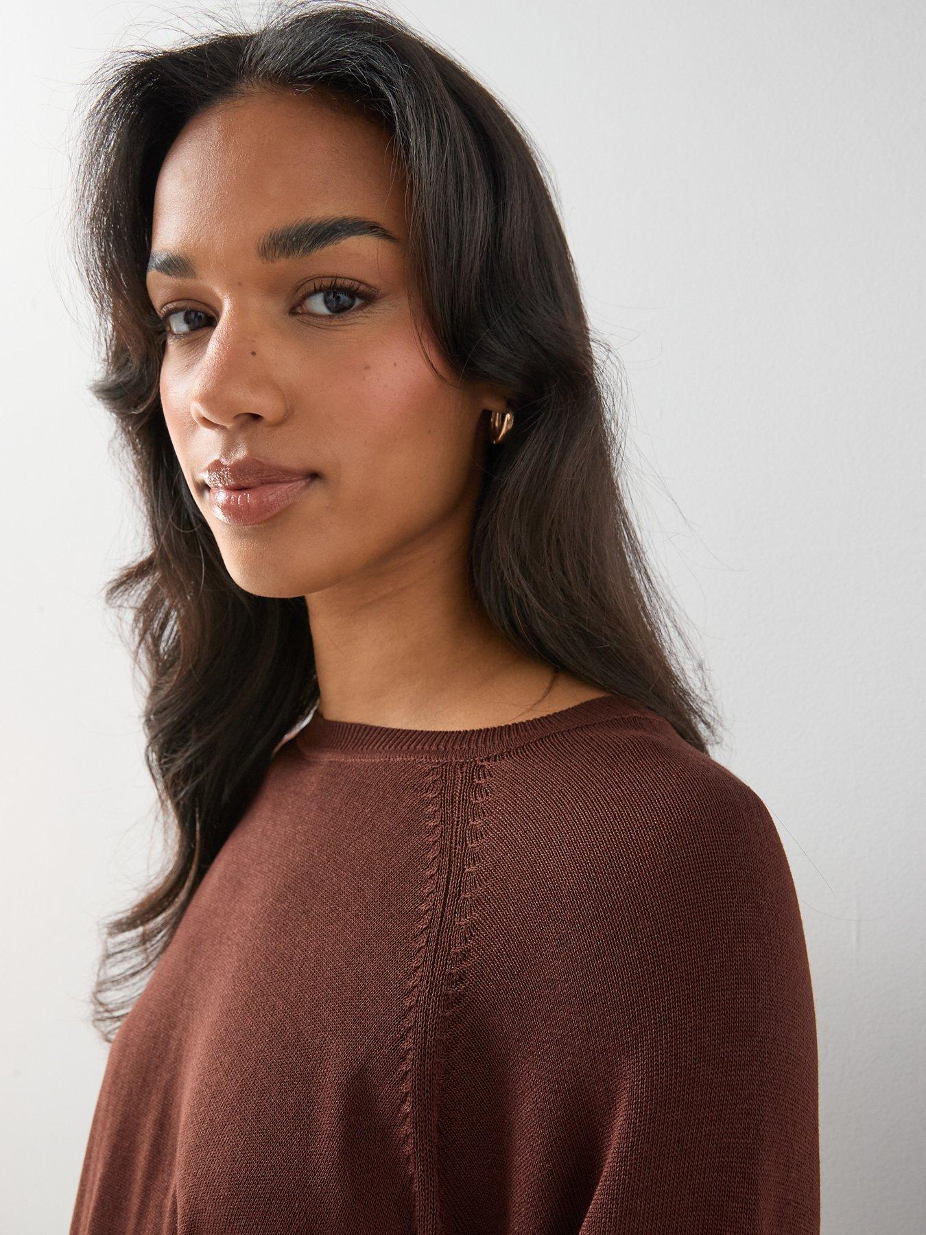 the-very-collection-batwing-sinced-waist-knitted-top-brownoutfit
