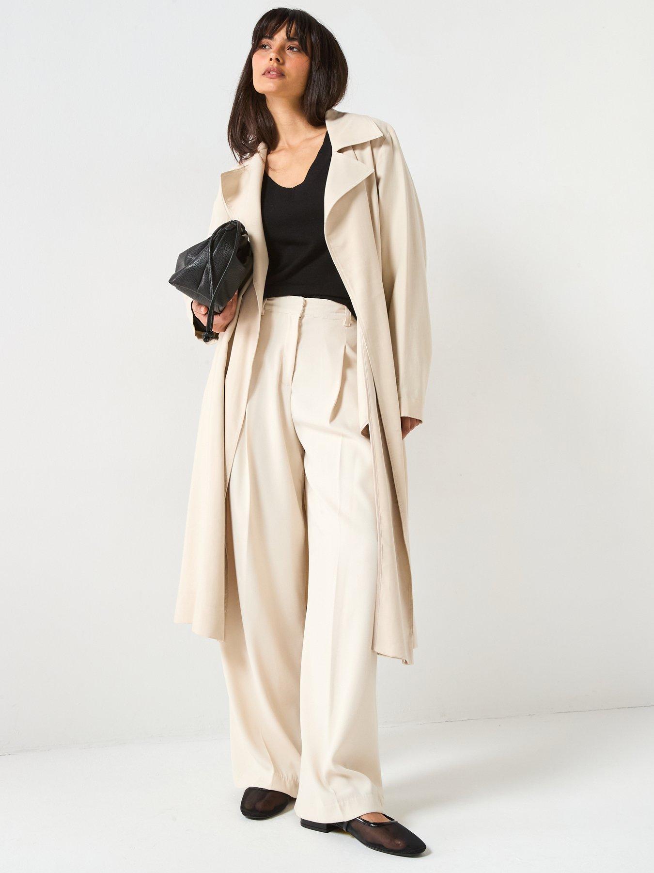 the-very-collection-classic-comfort-v-neck-jumper-blackback