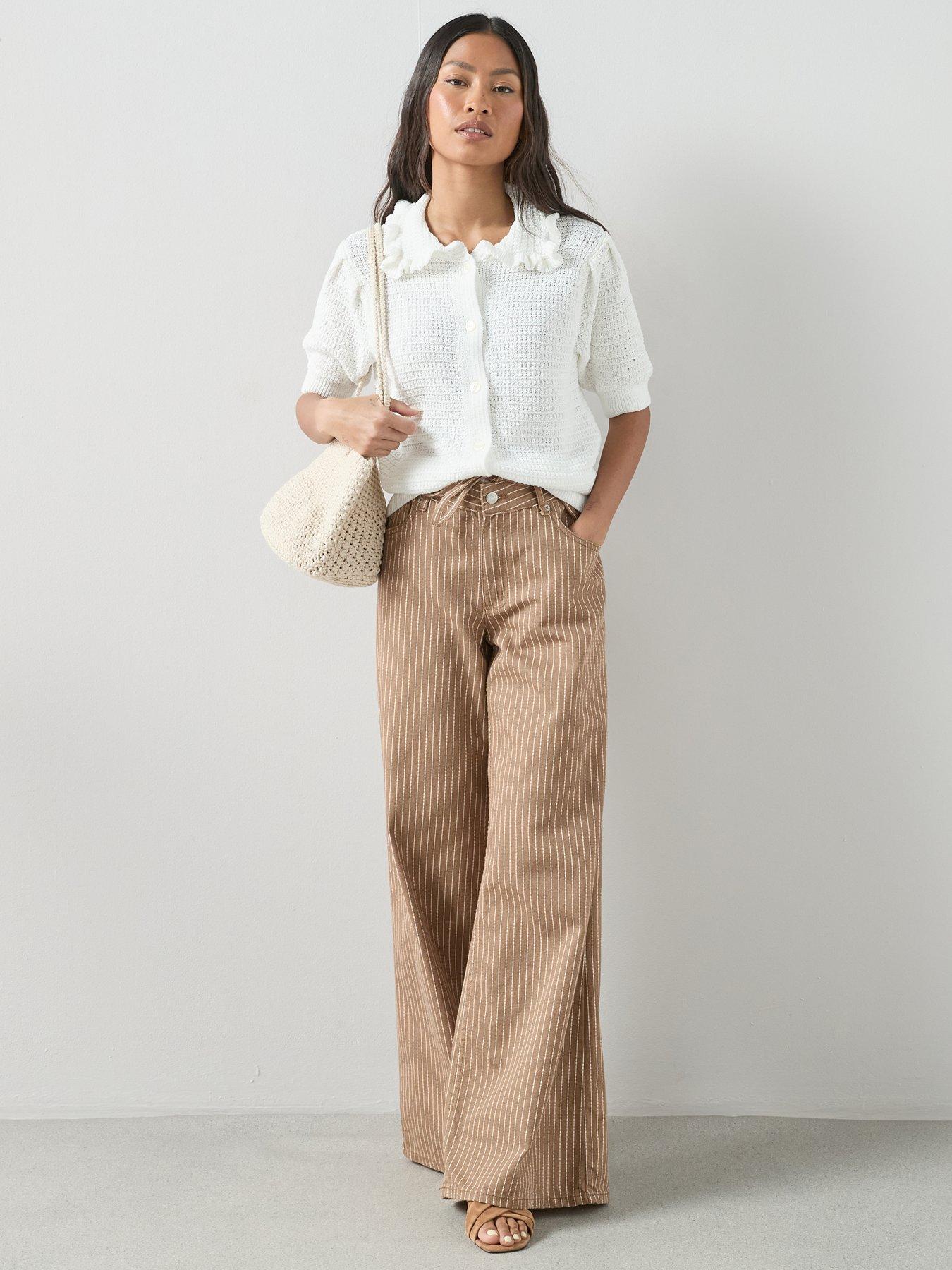 Image 3 of 7 of The Very Collection Frill Collar Short Sleeve Knitted Cardigan - Cream