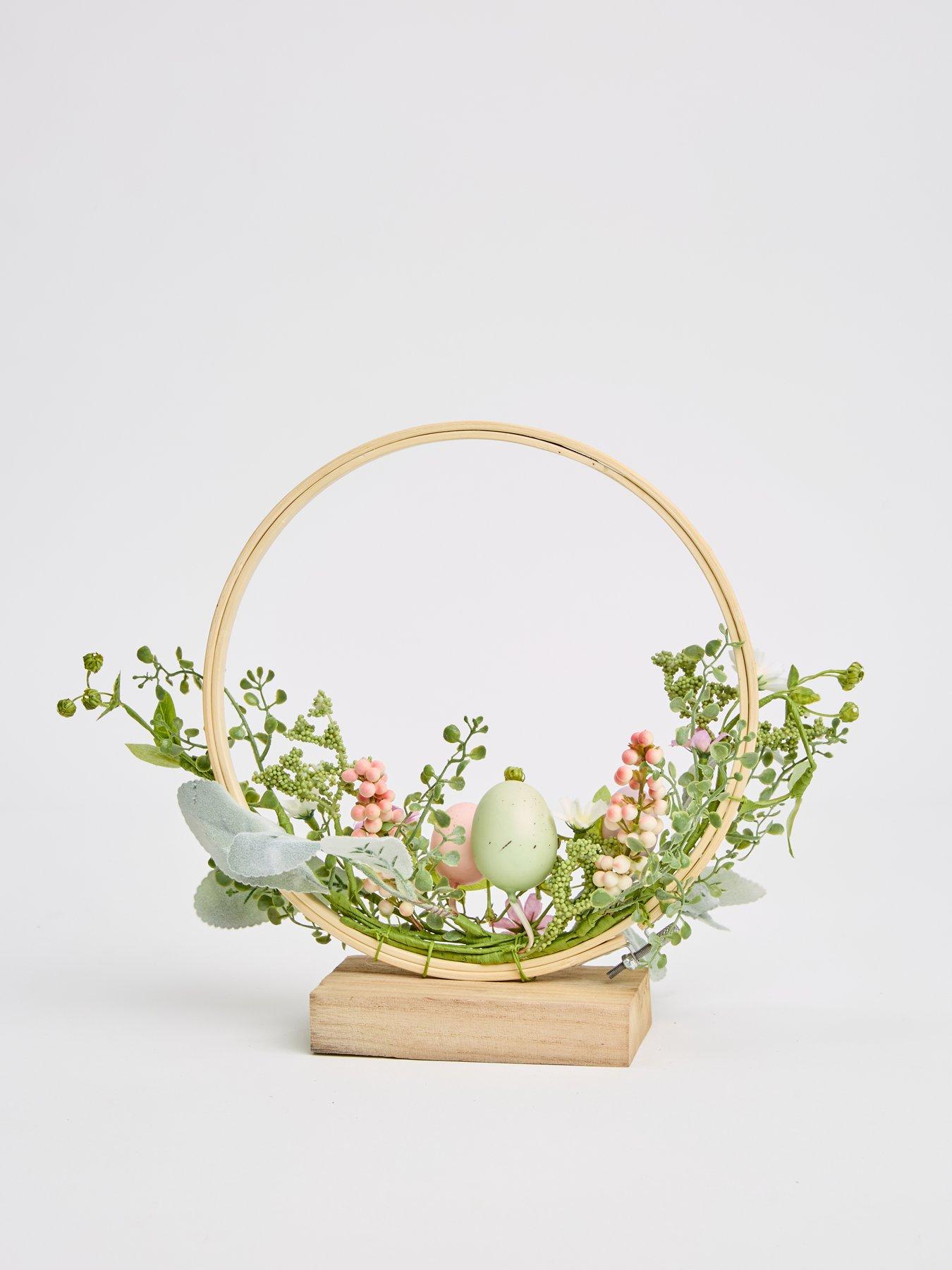 the-very-collection-coloured-egg-table-centreback