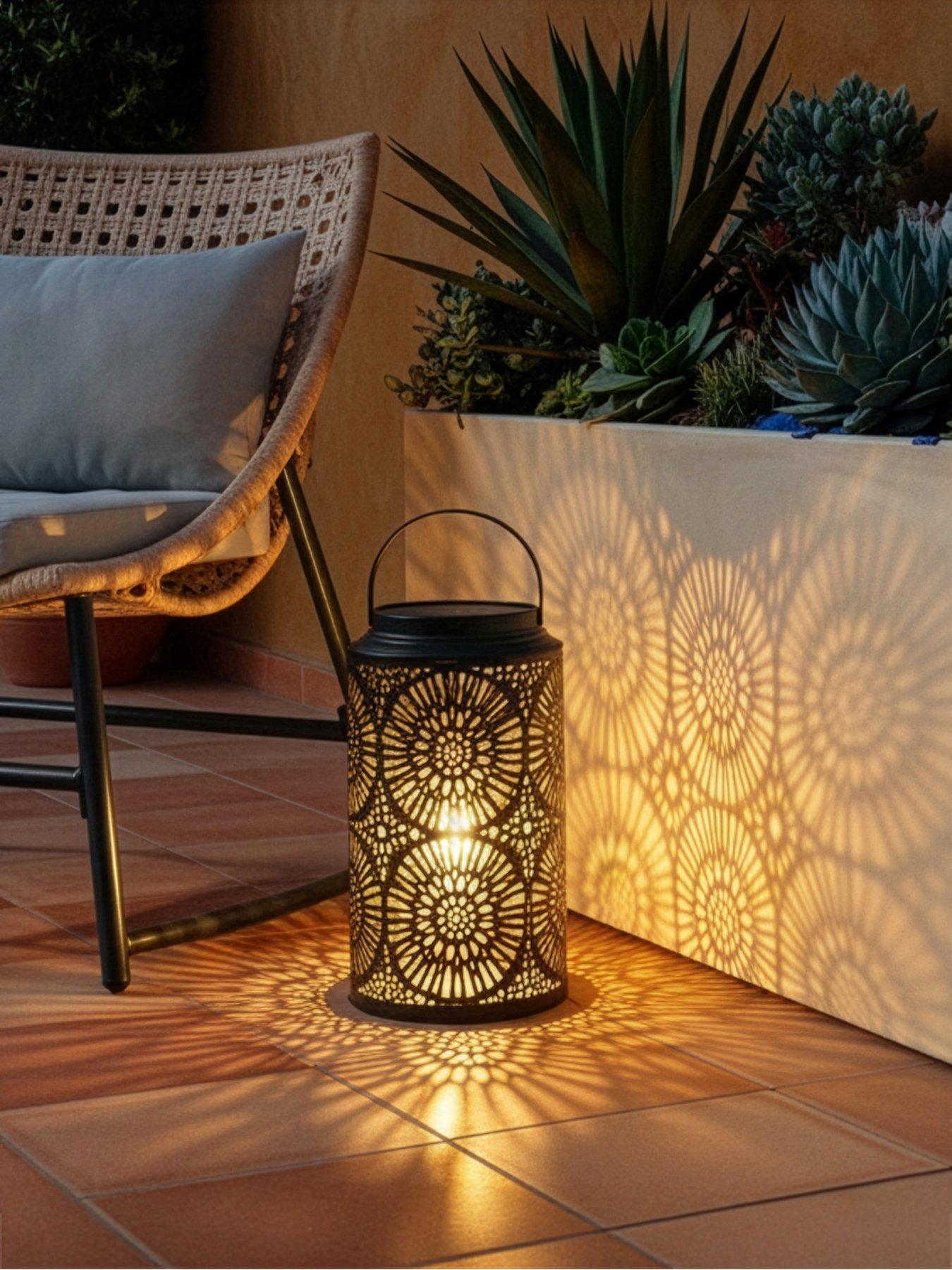 the-very-collection-32cm-mesh-solar-lantern-with-usb-charge--blackfront