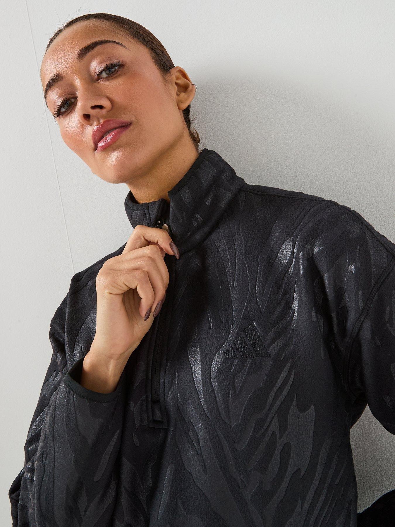 adidas-womens-training-printed-polarfleece-blackoutfit