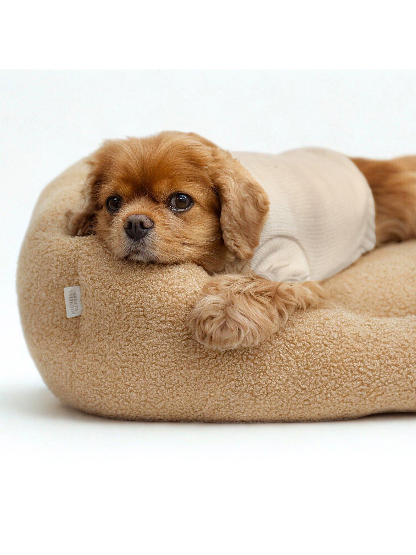 michelle-keegan-teddy-boucle-pet-box-bed--taupedetail