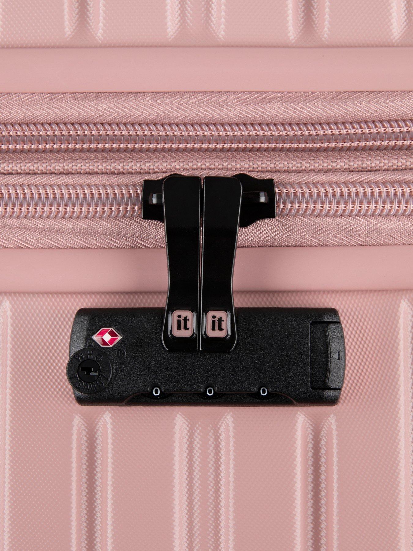 it-luggage-jumbo-misty-rose-3pc-suitcase-setoutfit