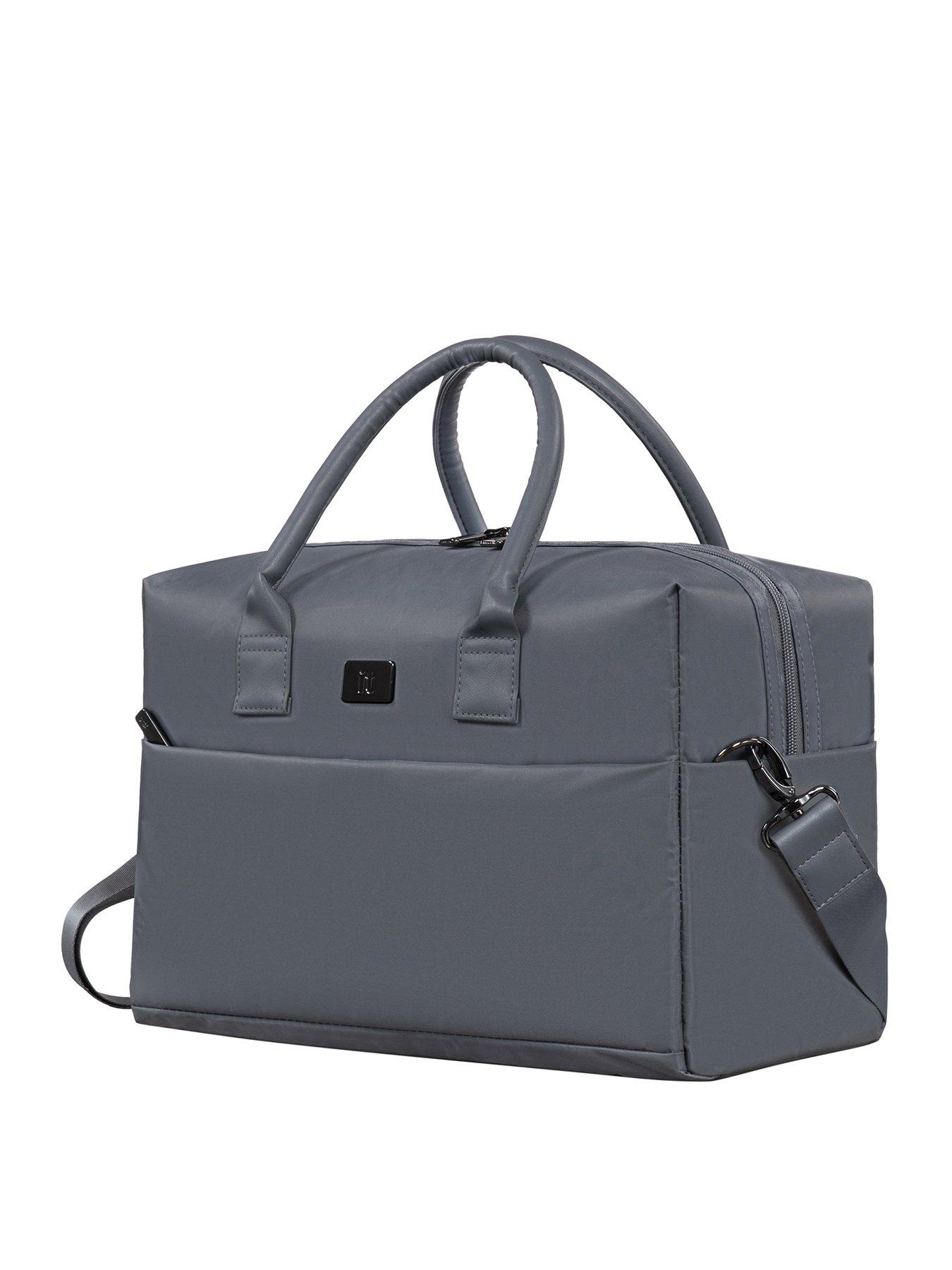 Image 1 of 7 of it Luggage Outpaced Asphalt Holdall