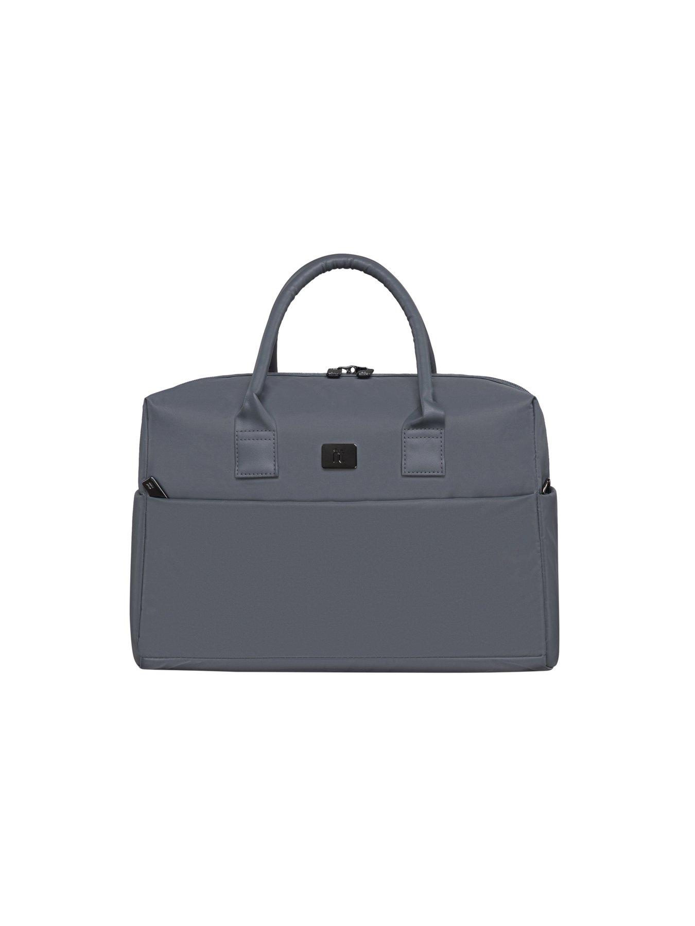 Image 2 of 7 of it Luggage Outpaced Asphalt Holdall