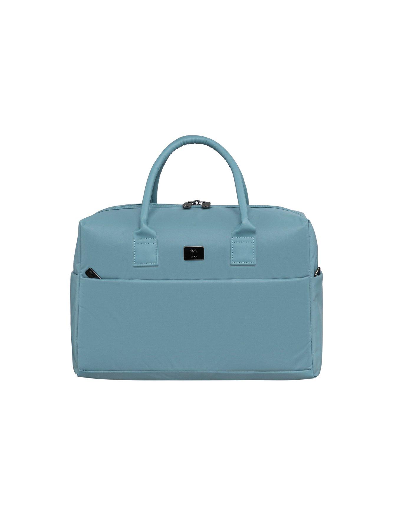 Image 2 of 7 of it Luggage Outpaced Smoke Blue Holdall