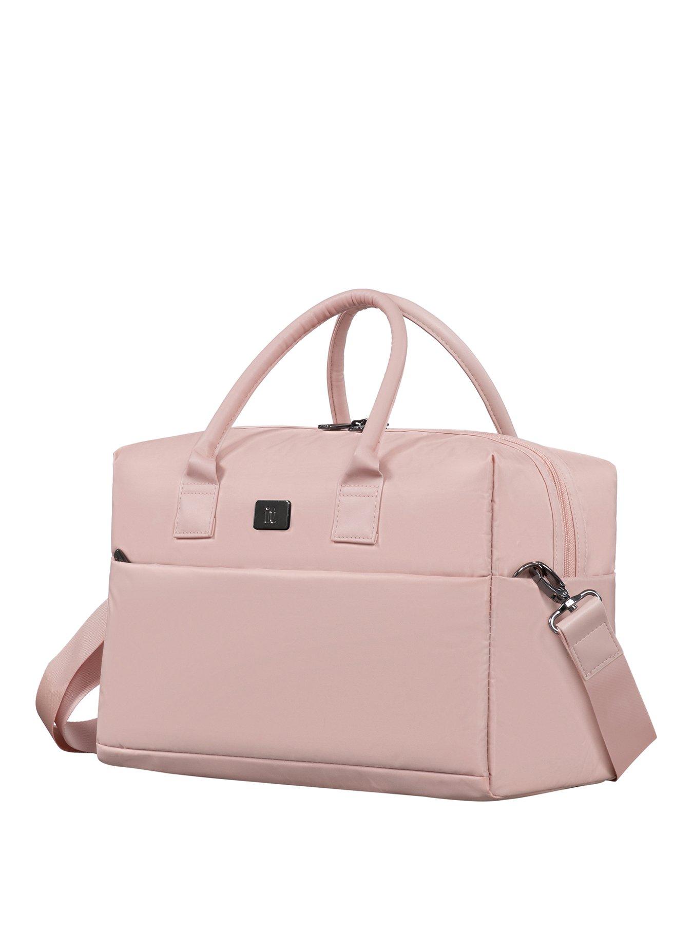 it-luggage-outpaced-cameo-rose-holdall