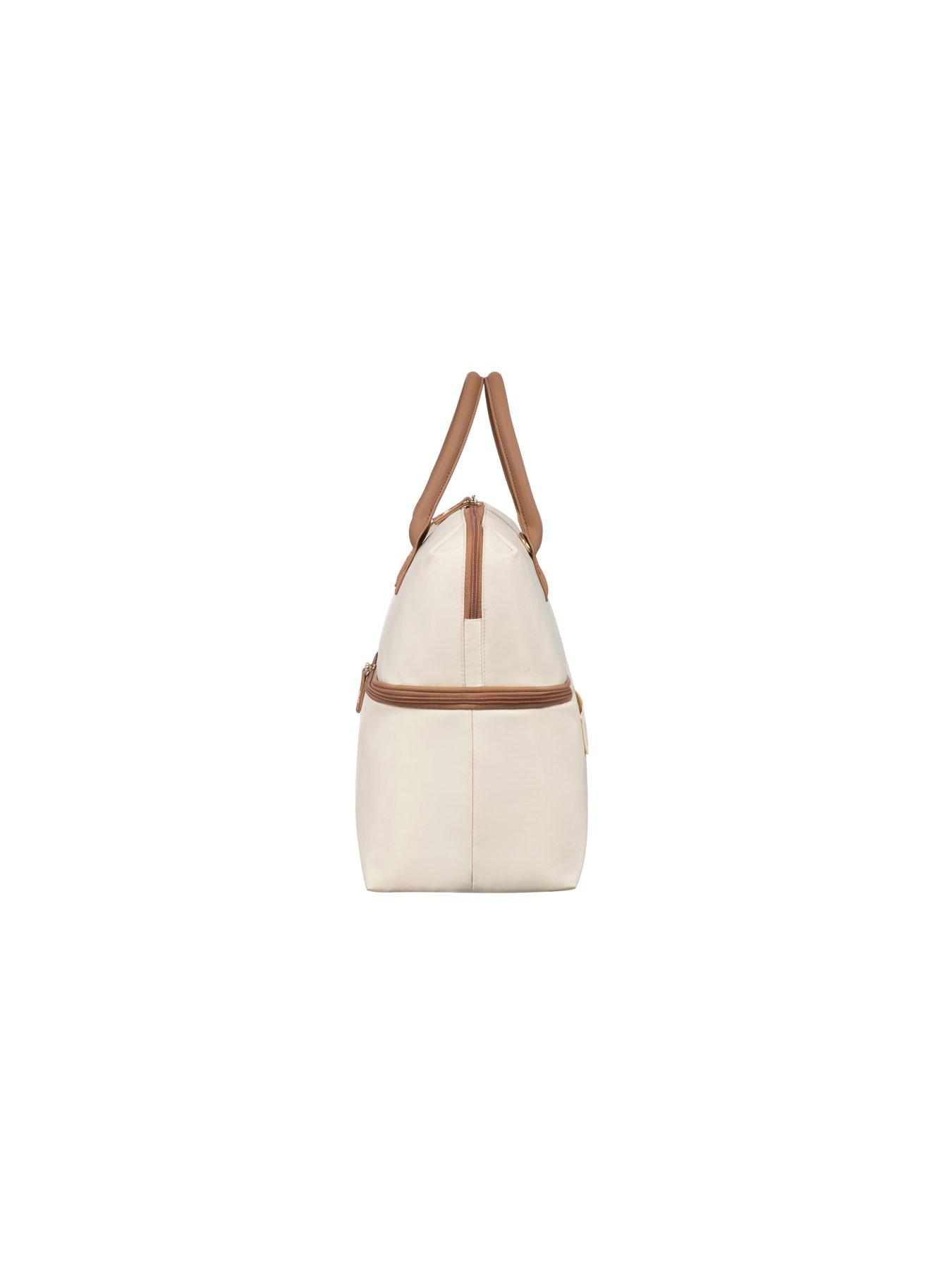 Image 3 of 7 of it Luggage Alluring Cr&egrave;me Holdall