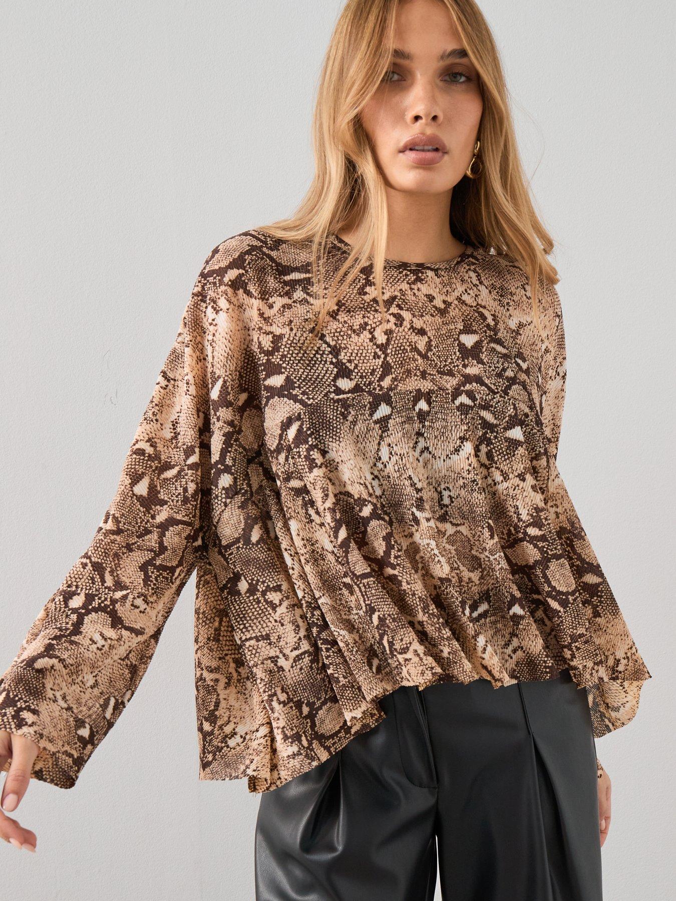 the-very-collection-long-sleeve-textured-snake-print-top