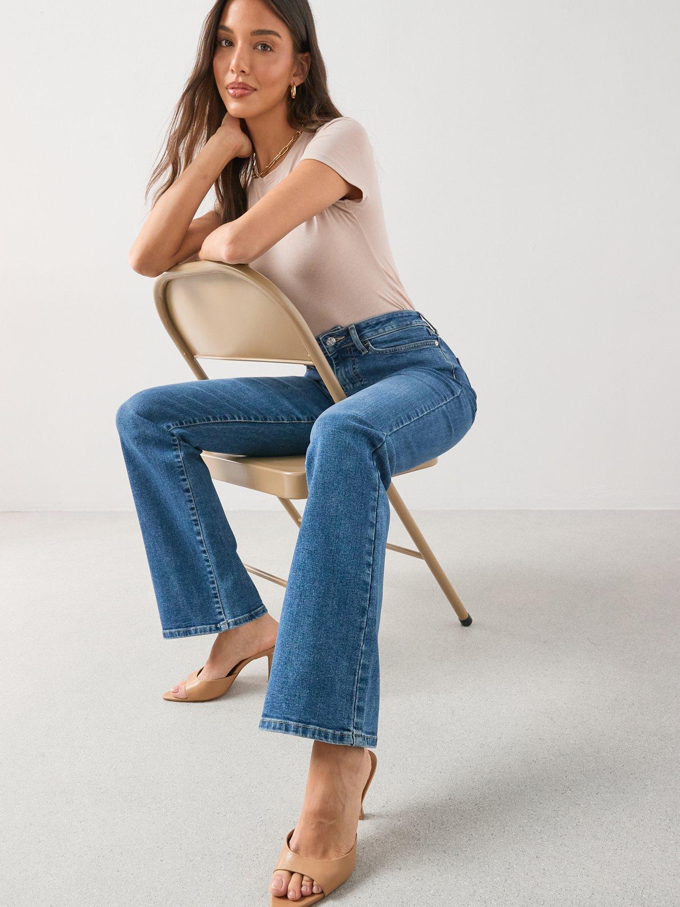 the-very-collection-slim-flare-jeans-mid-washoutfit