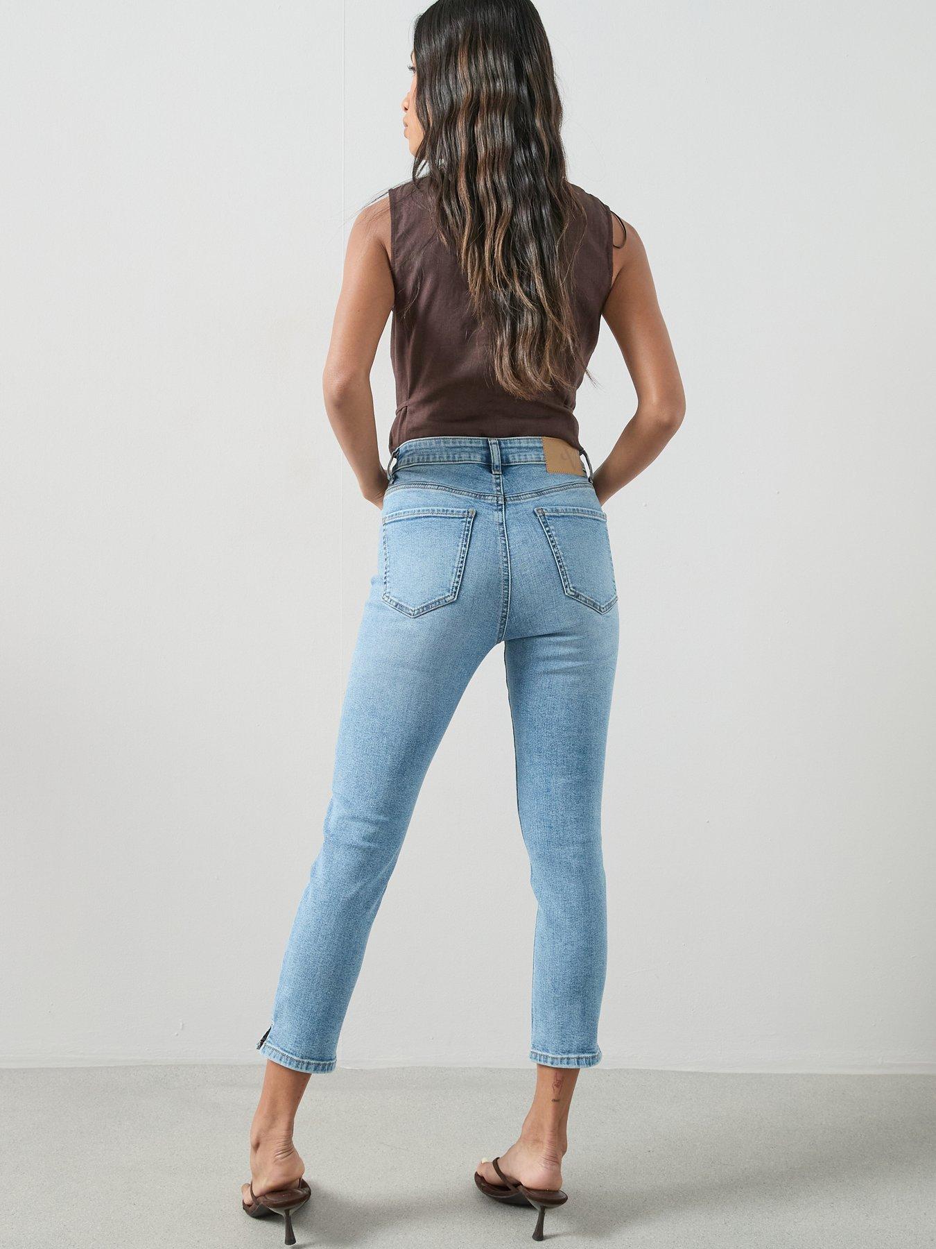 the-very-collection-denim-capri-jeans-mid-washstillFront