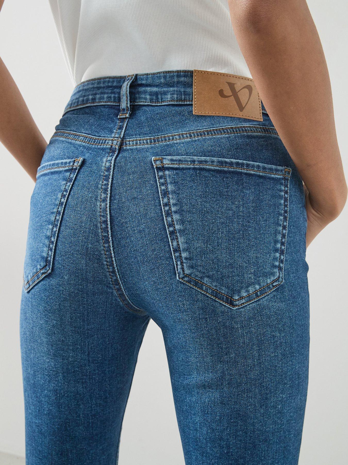 Image 5 of 7 of The Very Collection Denim Capri Jeans - Dark Wash