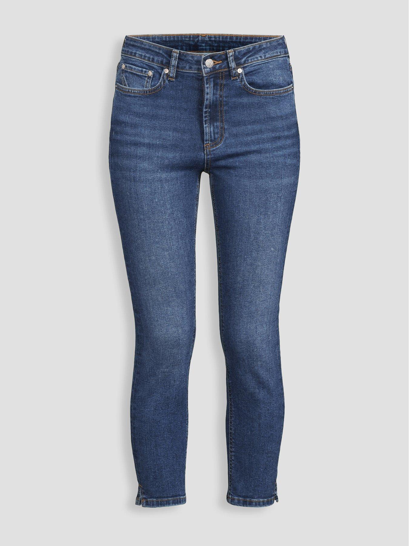 Image 7 of 7 of The Very Collection Denim Capri Jeans - Dark Wash