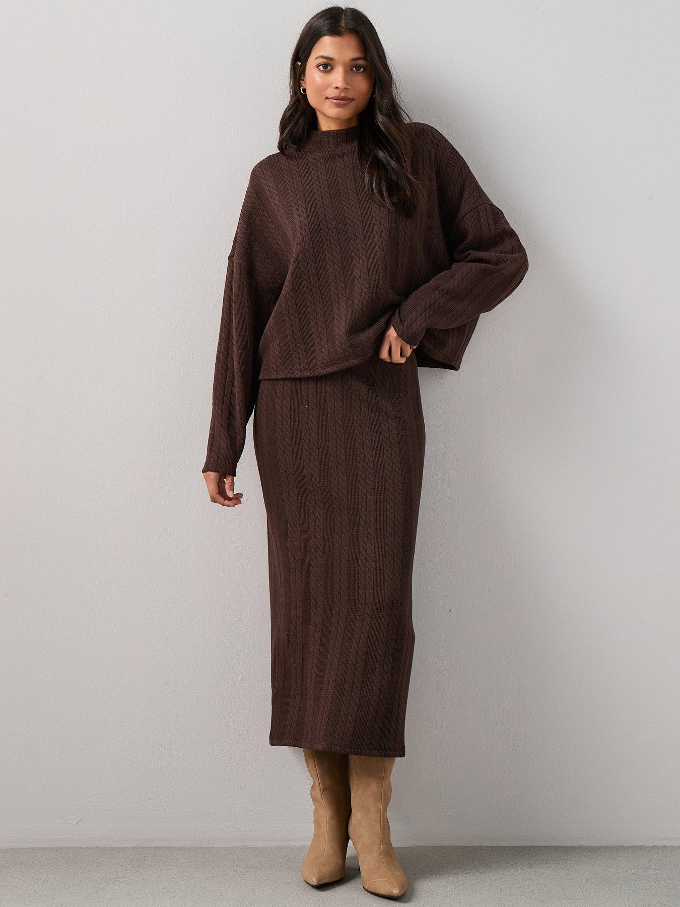 the-very-collection-cable-textured-midaxi-skirt-co-ord-brownback