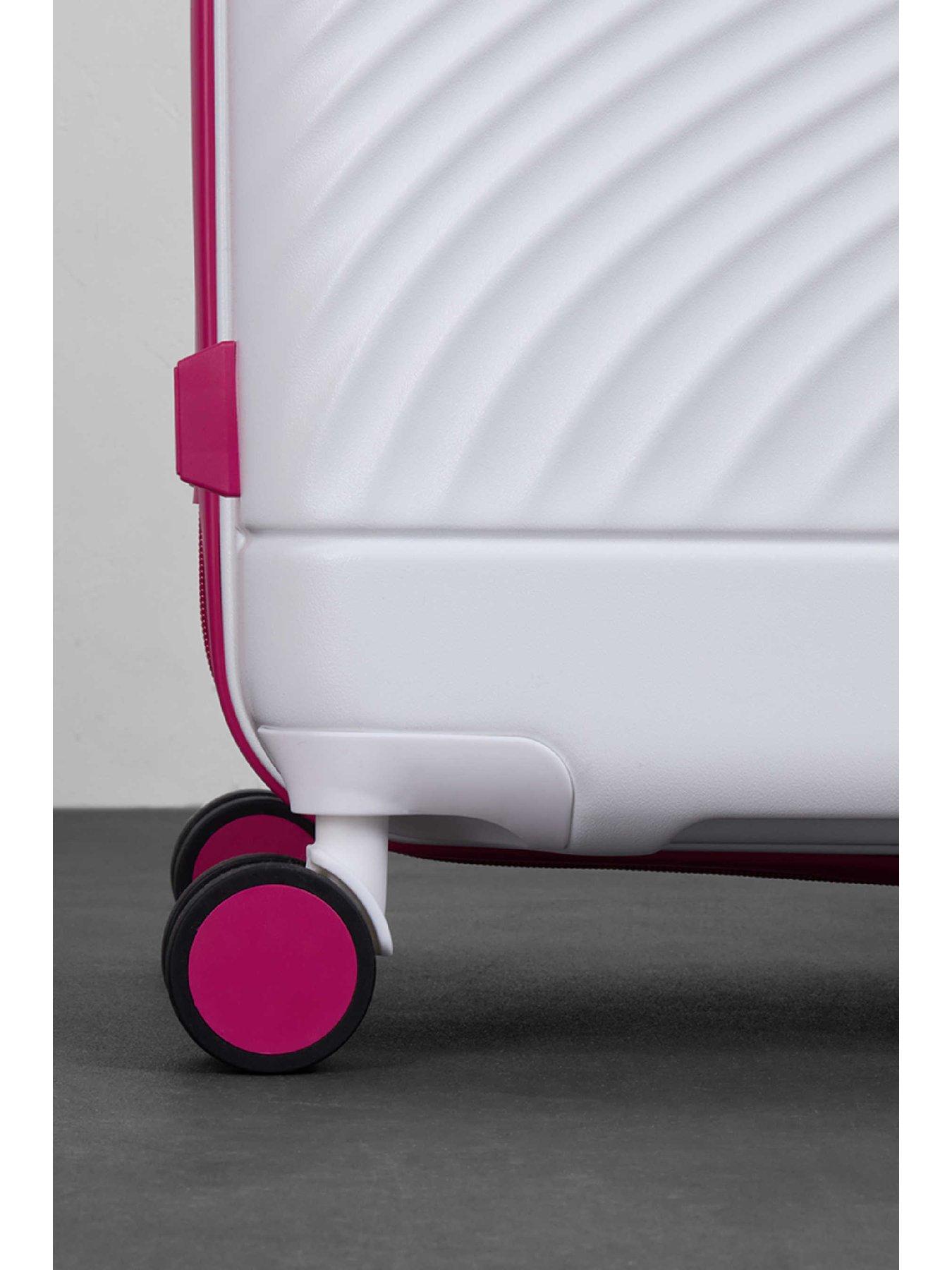 rock-luggage-love-island-whitepink-3pc-set-suitcaseoutfit