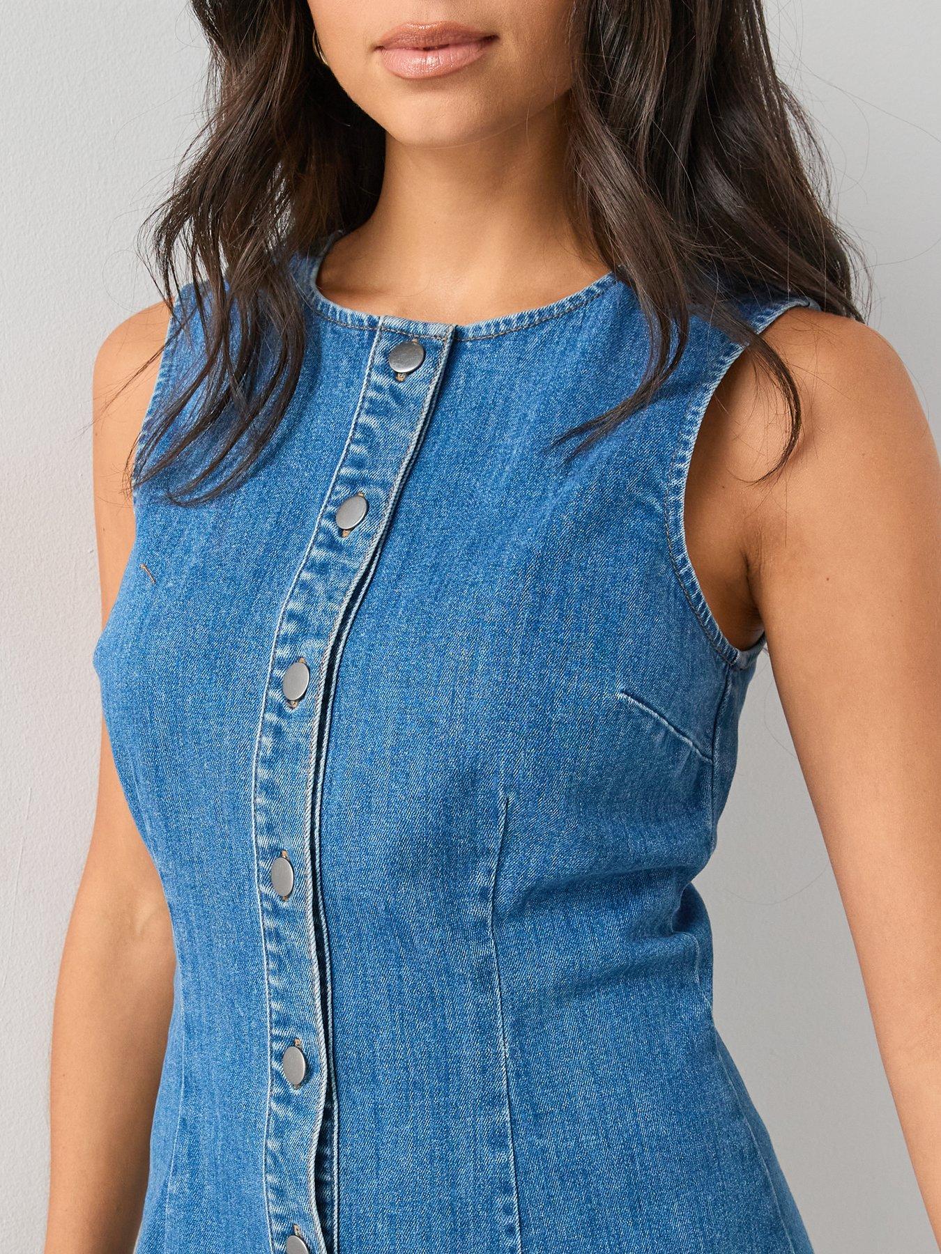 the-very-collection-denim-column-dress-mid-washoutfit