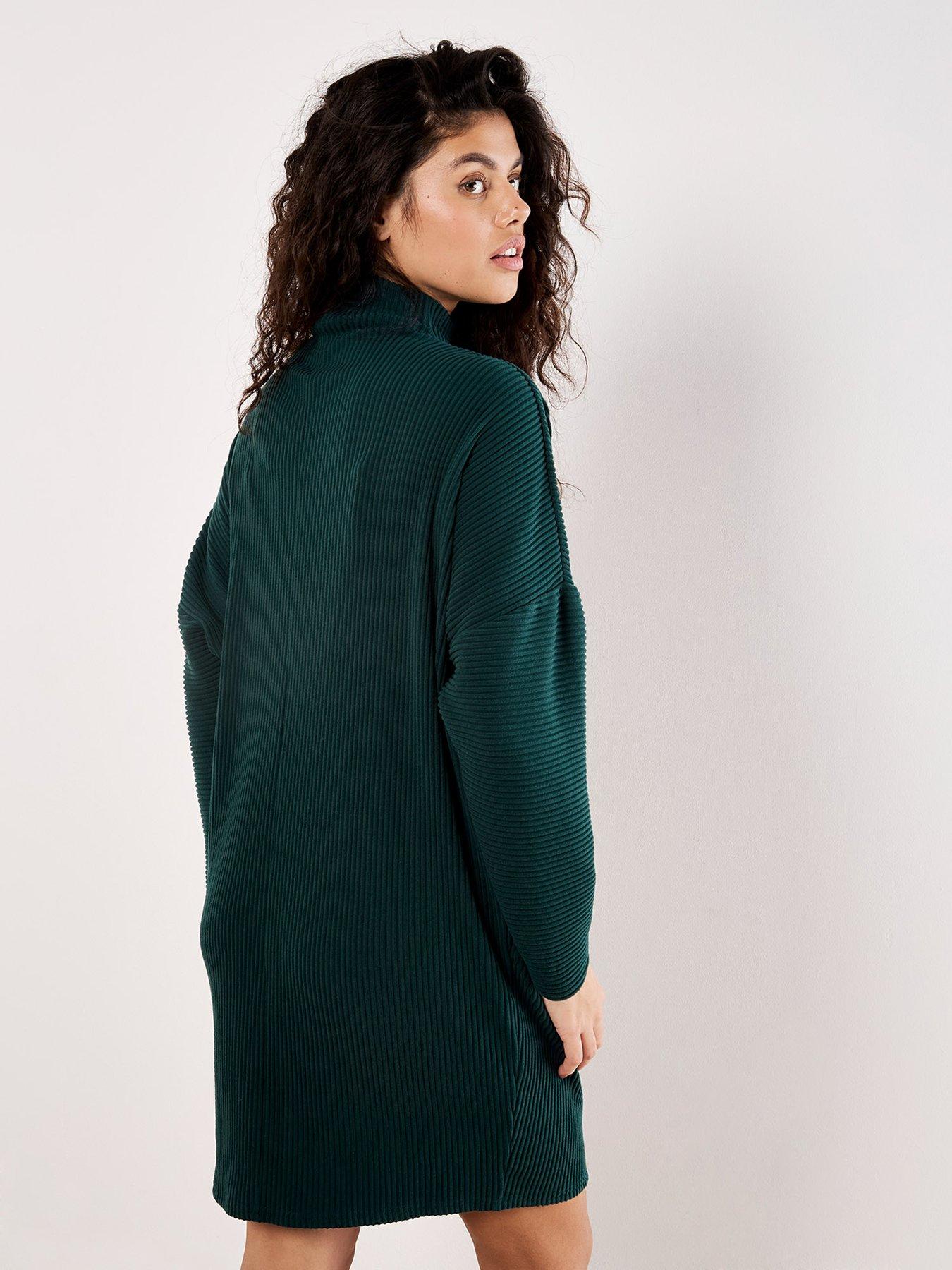 apricot-thick-rib-cocoon-dress-greenstillFront