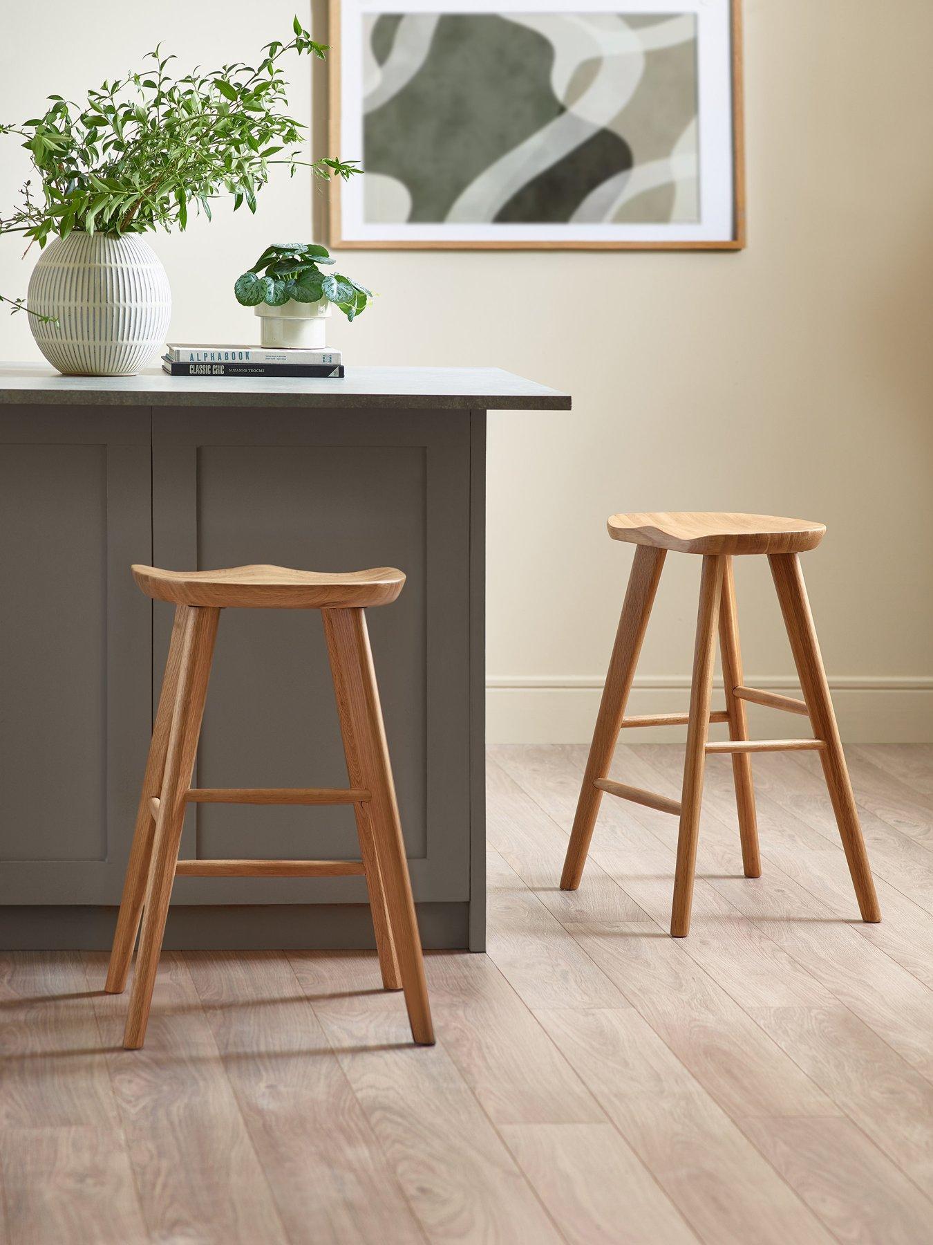julian-bowen-mulu-solid-oak-bar-stool