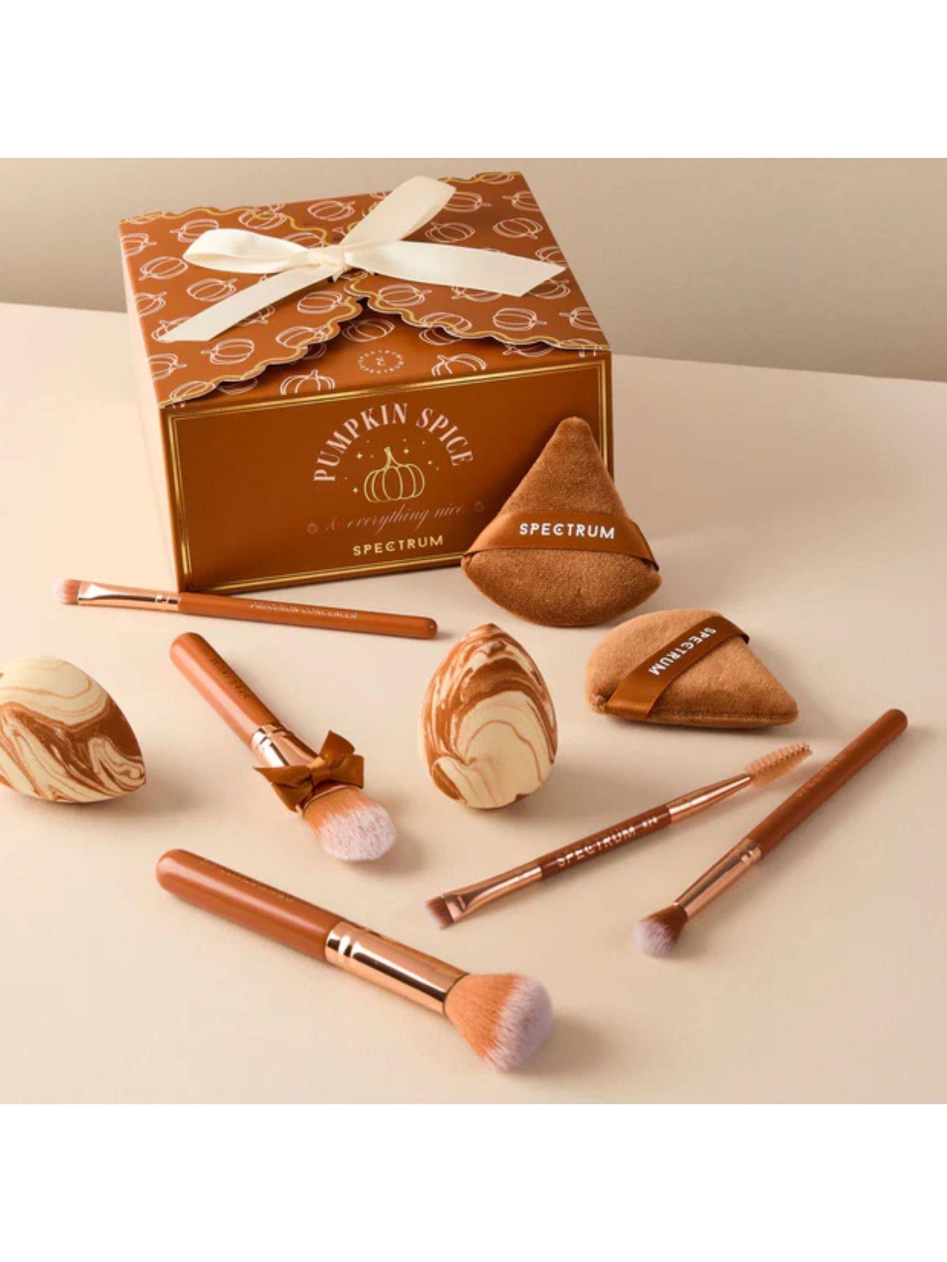 Image 5 of 6 of Spectrum Pumpkin Spice and Everything Nice Makeup Brush Box Set