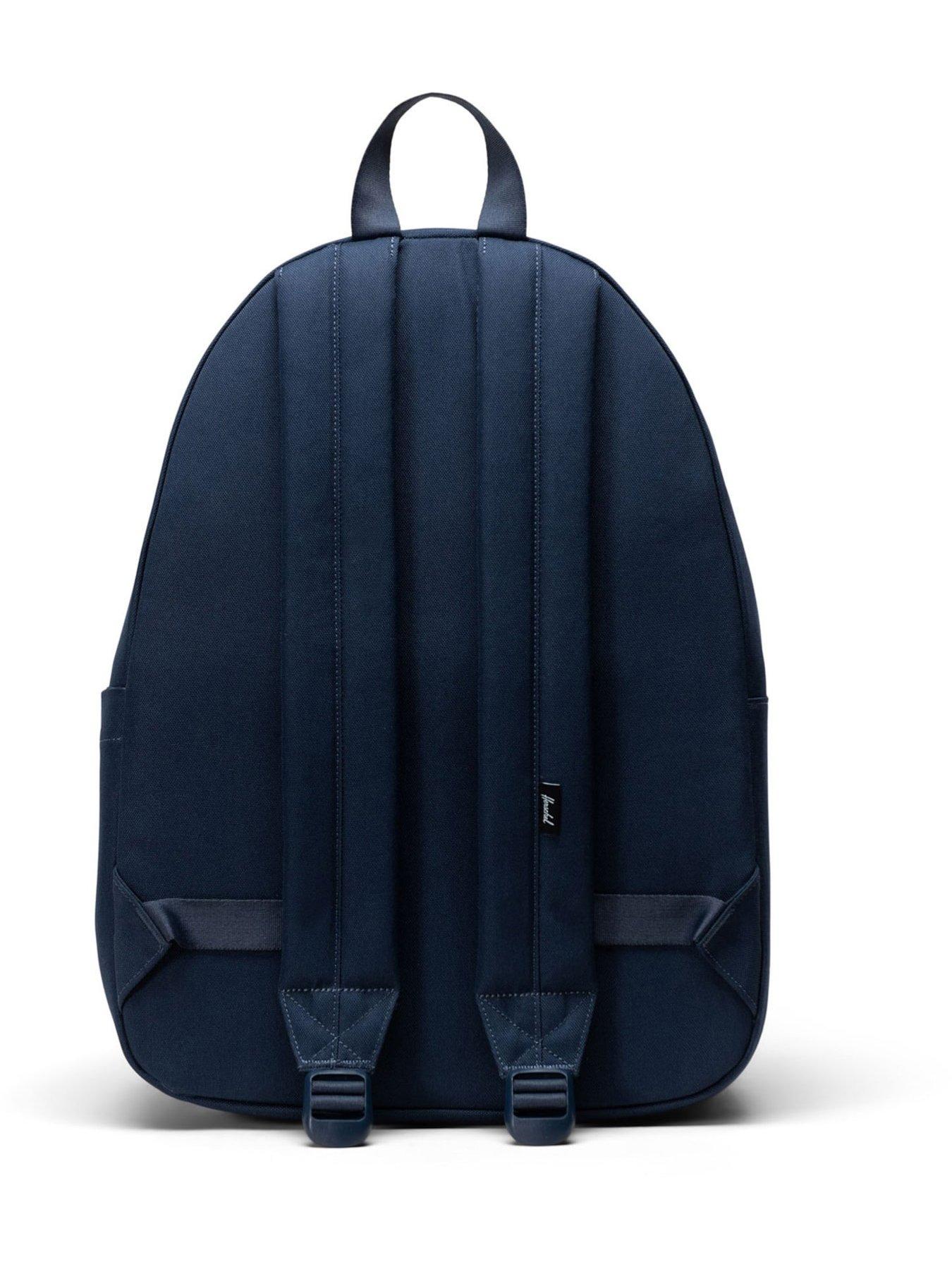 herschel-classic-backpackoutfit
