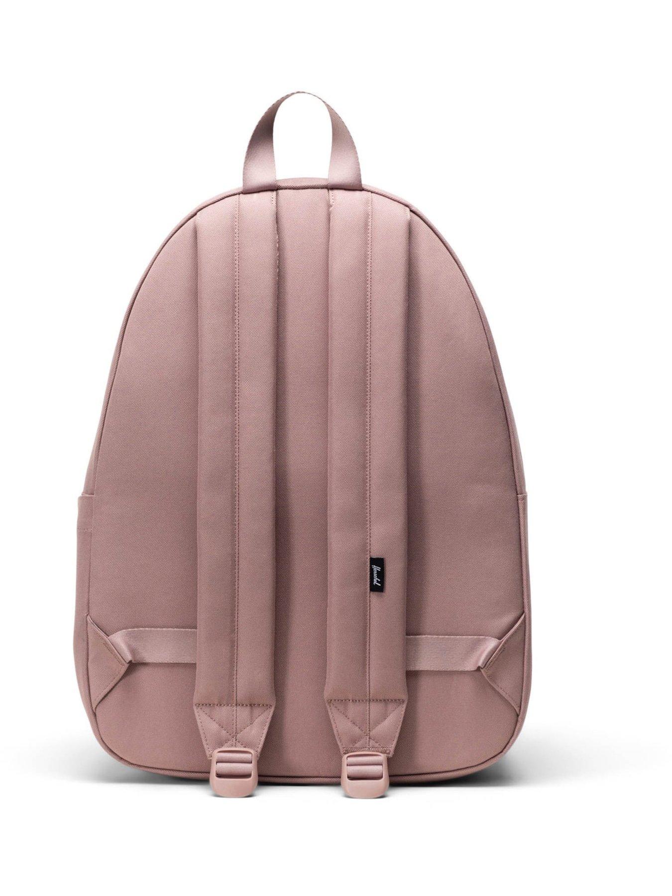 herschel-classic-backpackoutfit