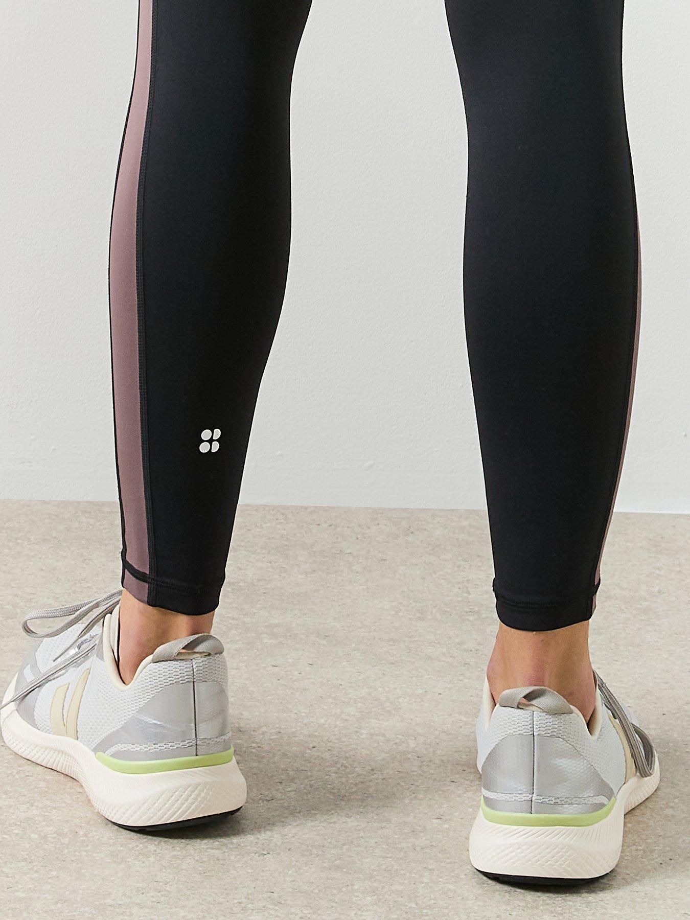 sweaty-betty-all-day-78-side-stripe-legging-blackoutfit