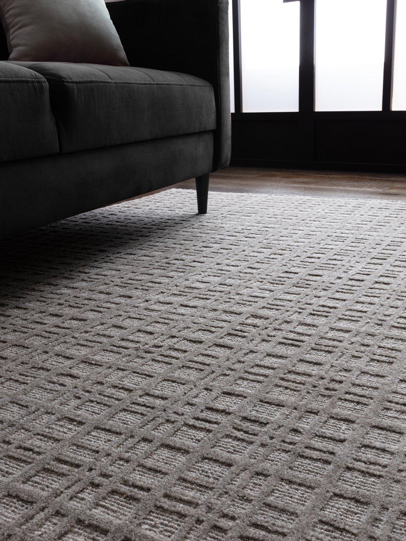 Asiatic Thatch Taupe