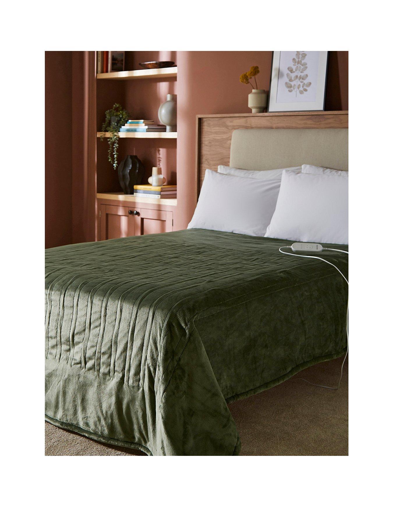 morphy-richards-teddy-fleece-flannel-fleece-throw-160cm-x-130cm-greenstillFront