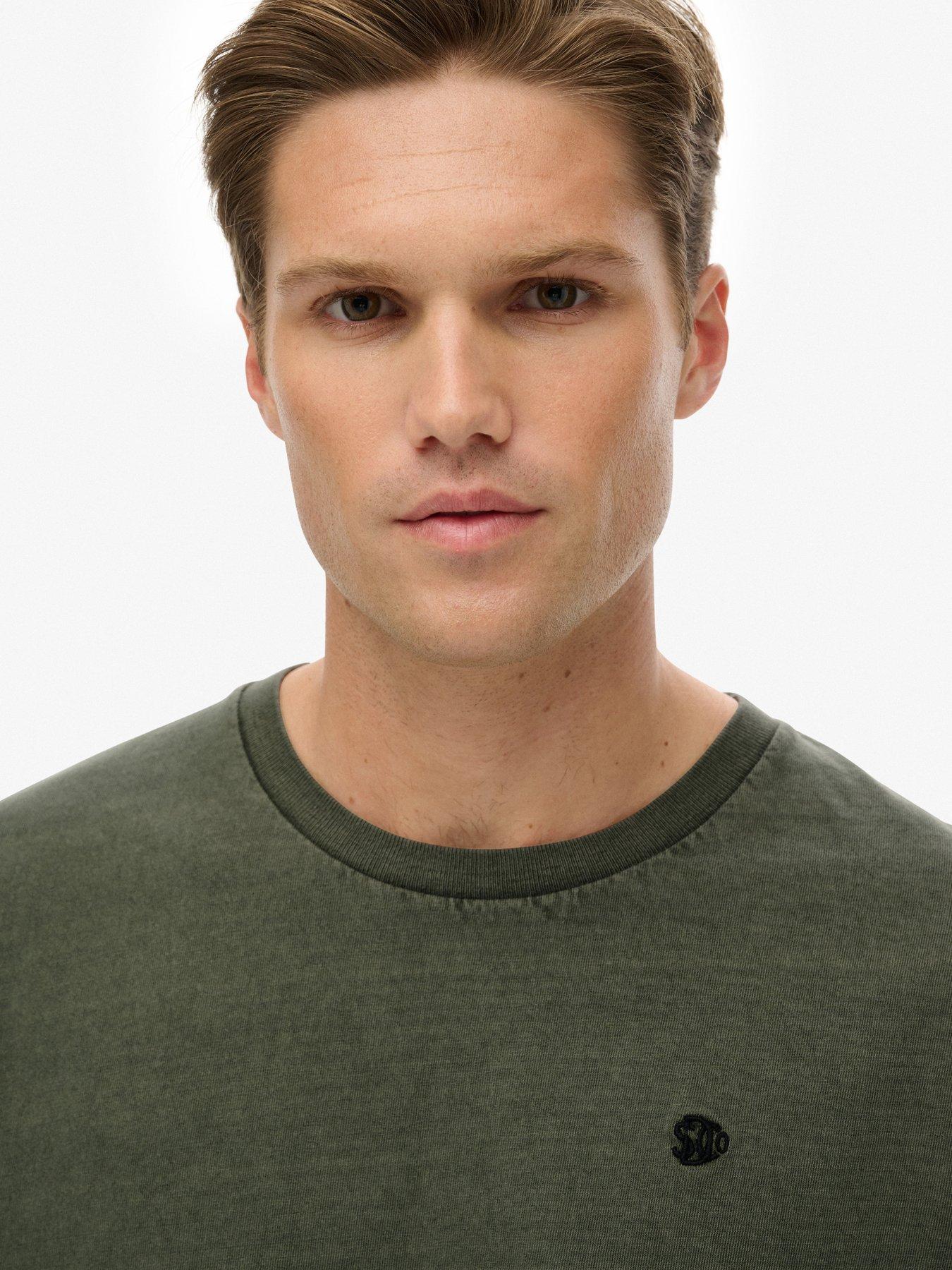 superdry-superdry-essentials-relaxed-t-shirtoutfit