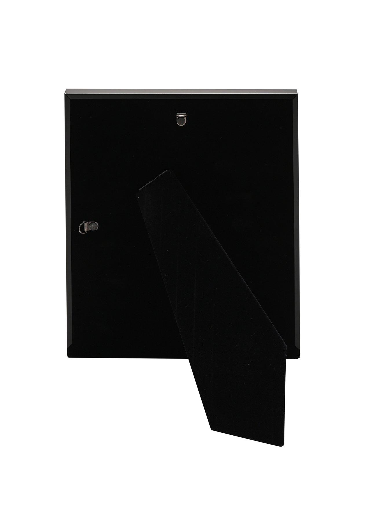 hestia-impressions-black-with-white-mount-rectangular-4-aperture-photo-frameback