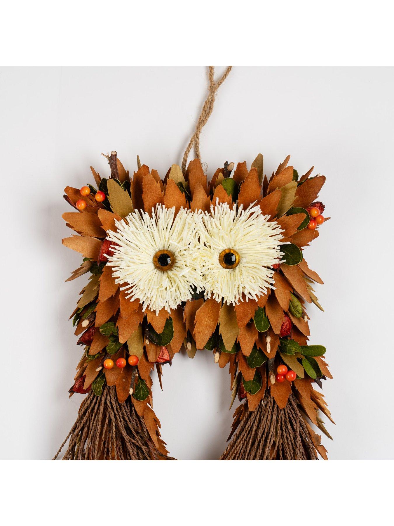 scottish-everlastings-32cm-straw-woodshave-owlstillFront