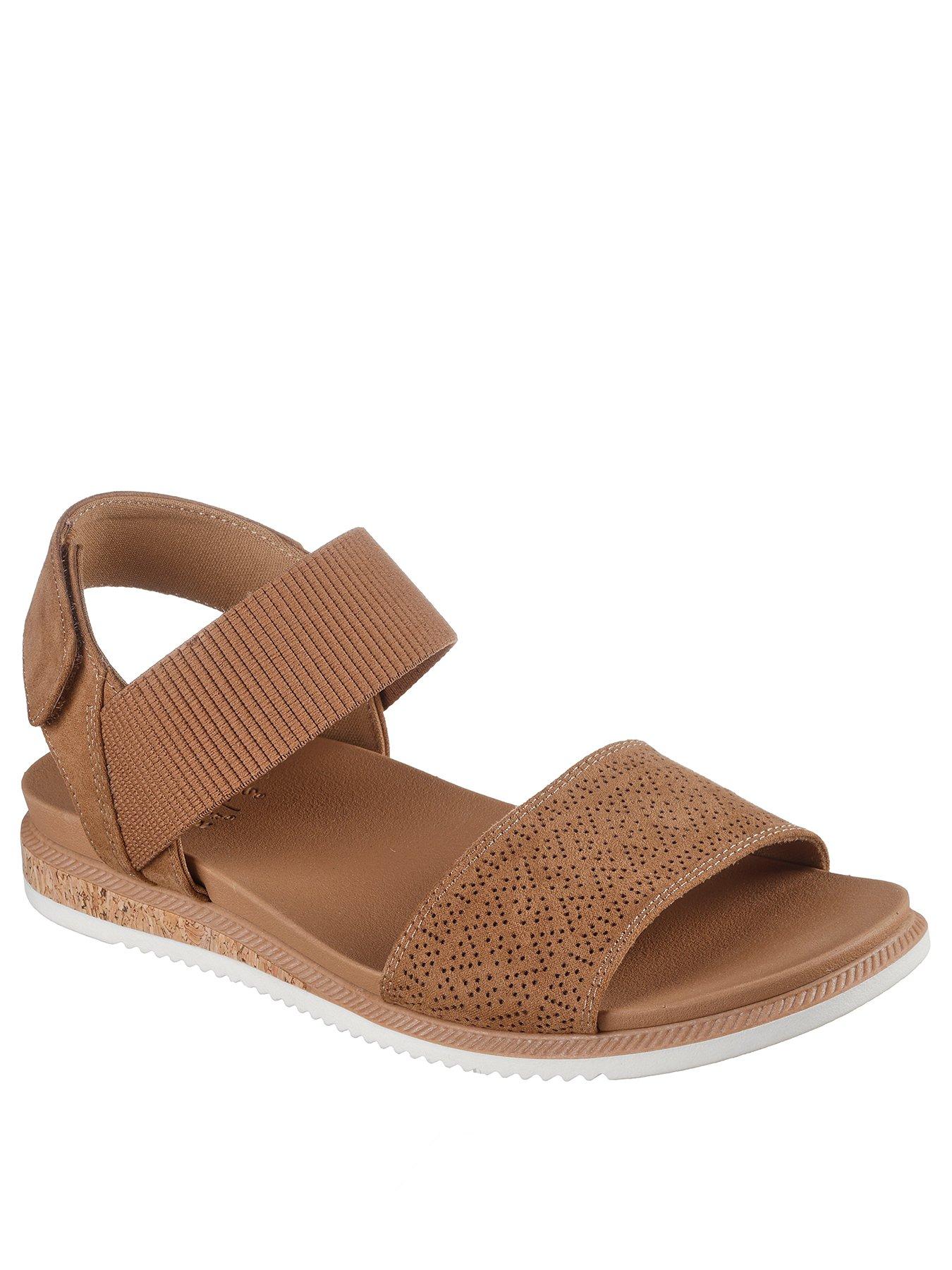 skechers-desert-kiss-low-top-look-sandal-chestnut-microfiberstillFront
