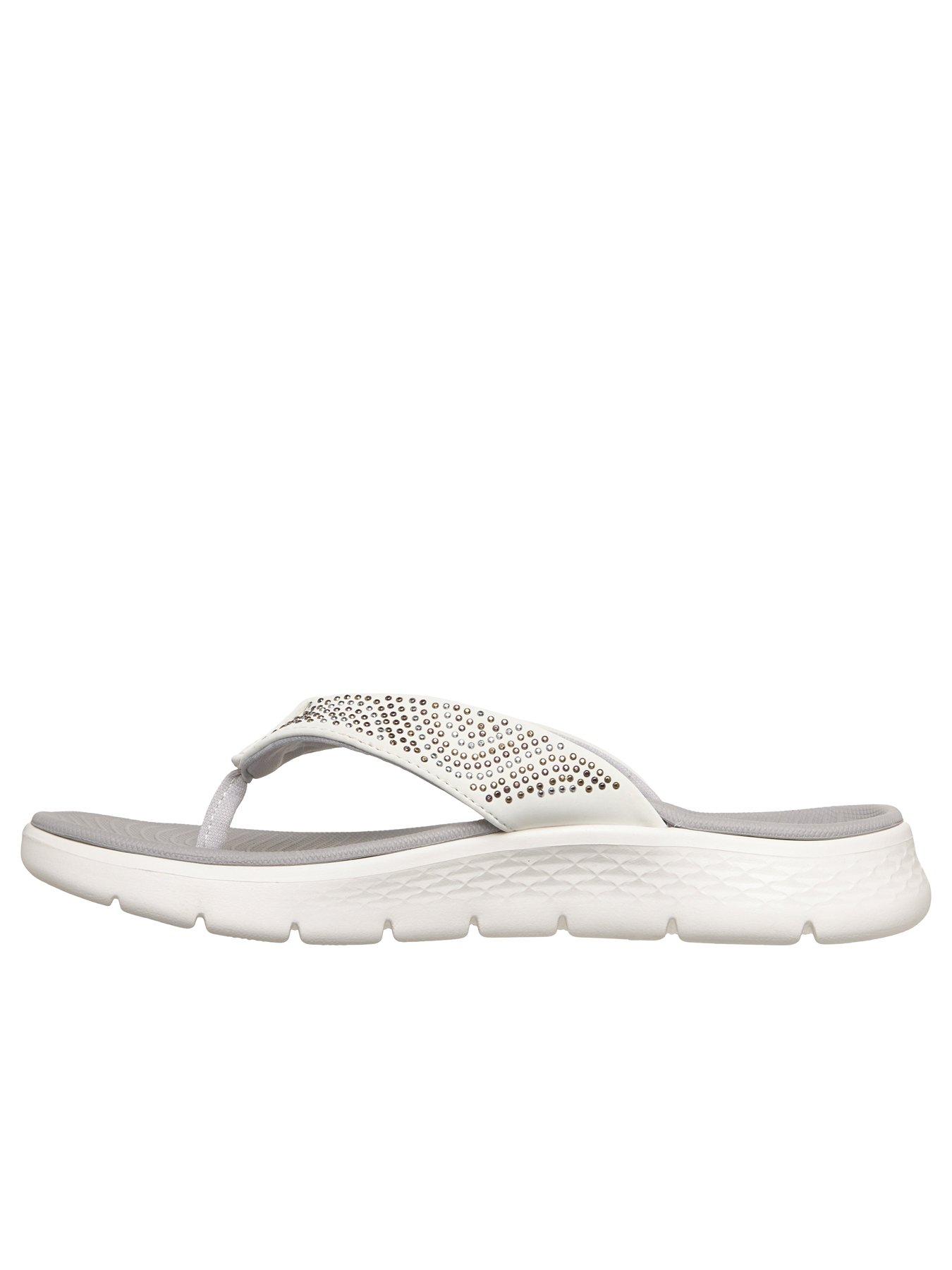 Image 5 of 5 of Skechers Go Walk Flex Sandal Toe-post Sandal - White Synthetic