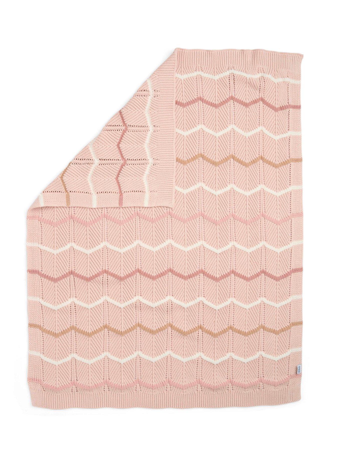 mamas-papas-knitted-blanket-pink-waveoutfit