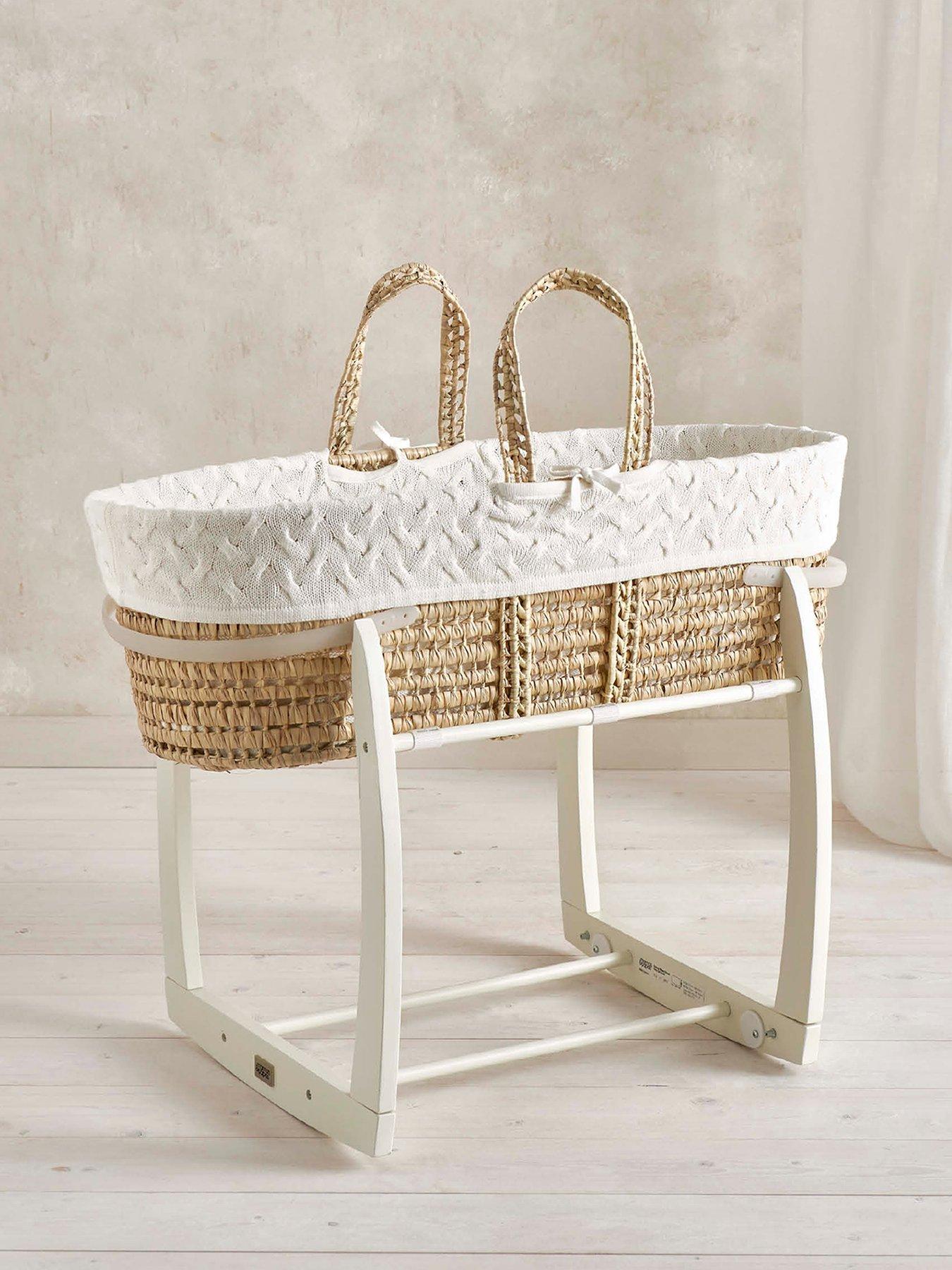 Image 1 of 1 of Mamas & Papas Moses Basket - White Cable