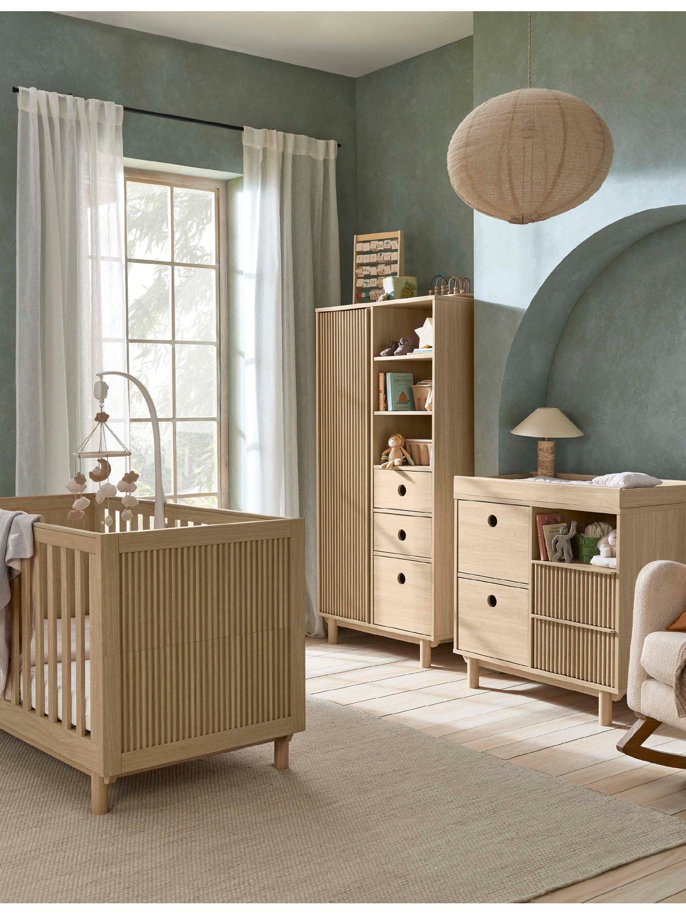 Mamas & Papas Oska Narrow Range (Cotbed, Narrow Dresser & Wardrobe) - Natural Oak in One Colour