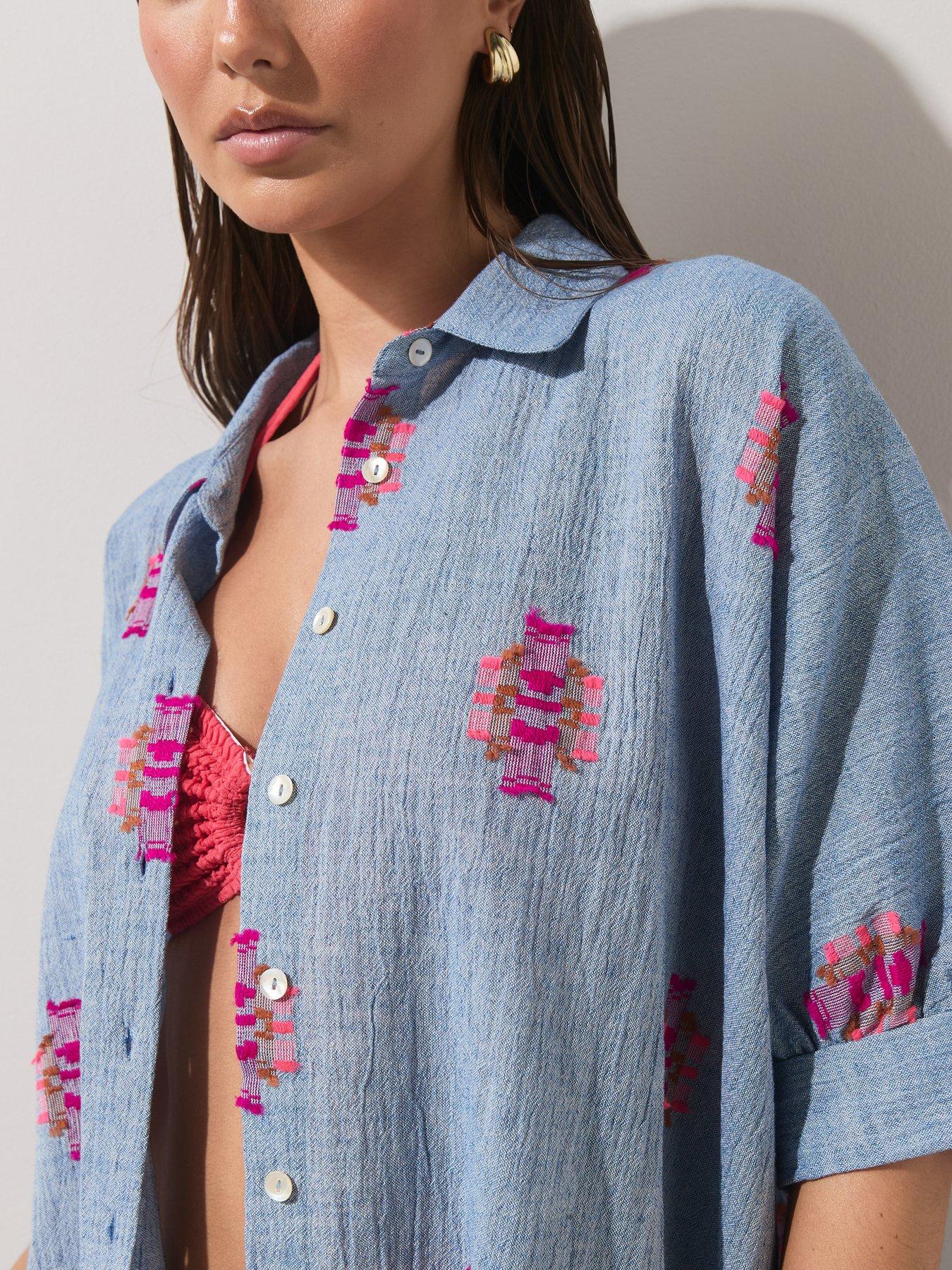 the-very-collection-chambray-jacquard-beach-shirt-multioutfit