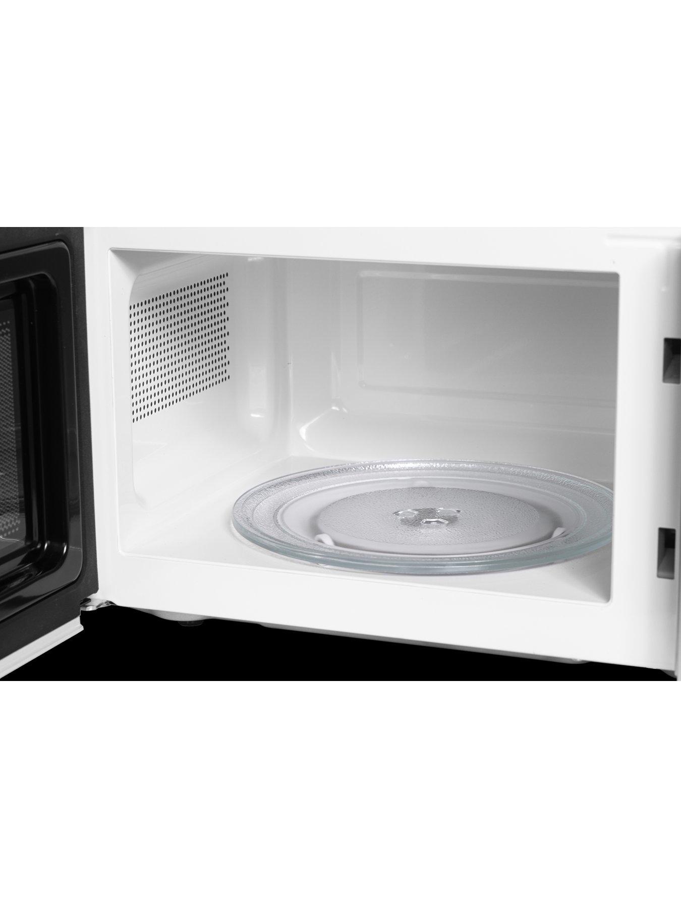 haden-20l-700wnbspchester-microwave-silverstillFront