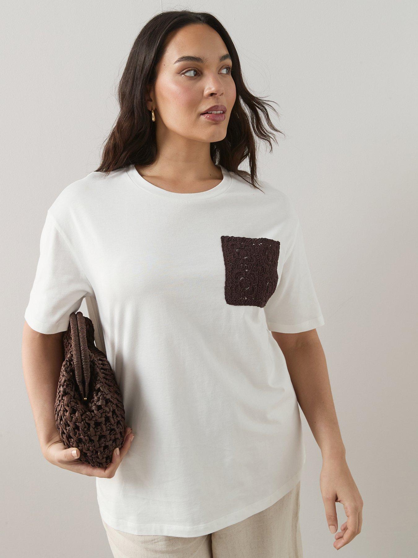 The Very Collection Curve Crochet Pocket T-shirt