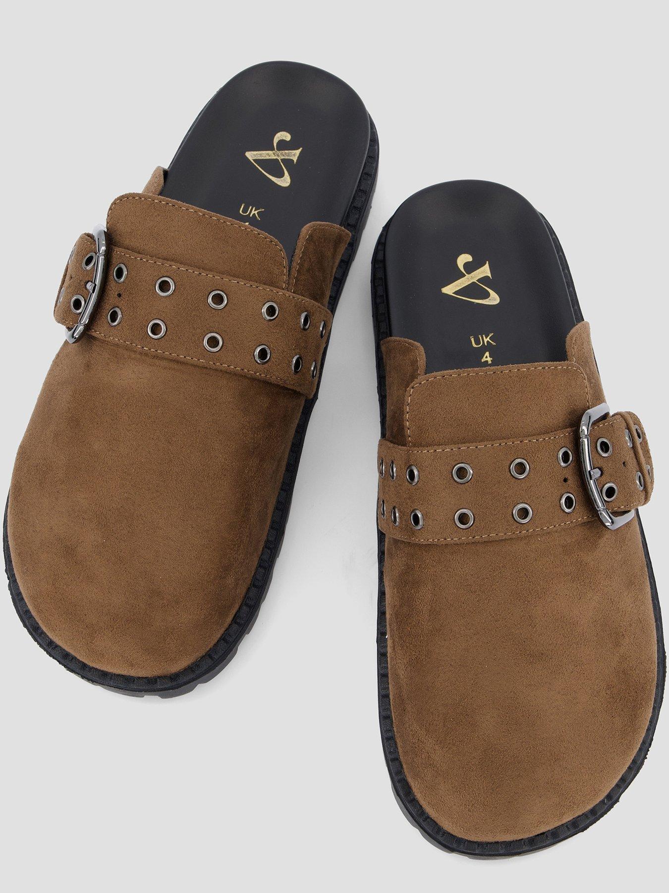 the-very-collection-extra-wide-fit-clog-taupeoutfit