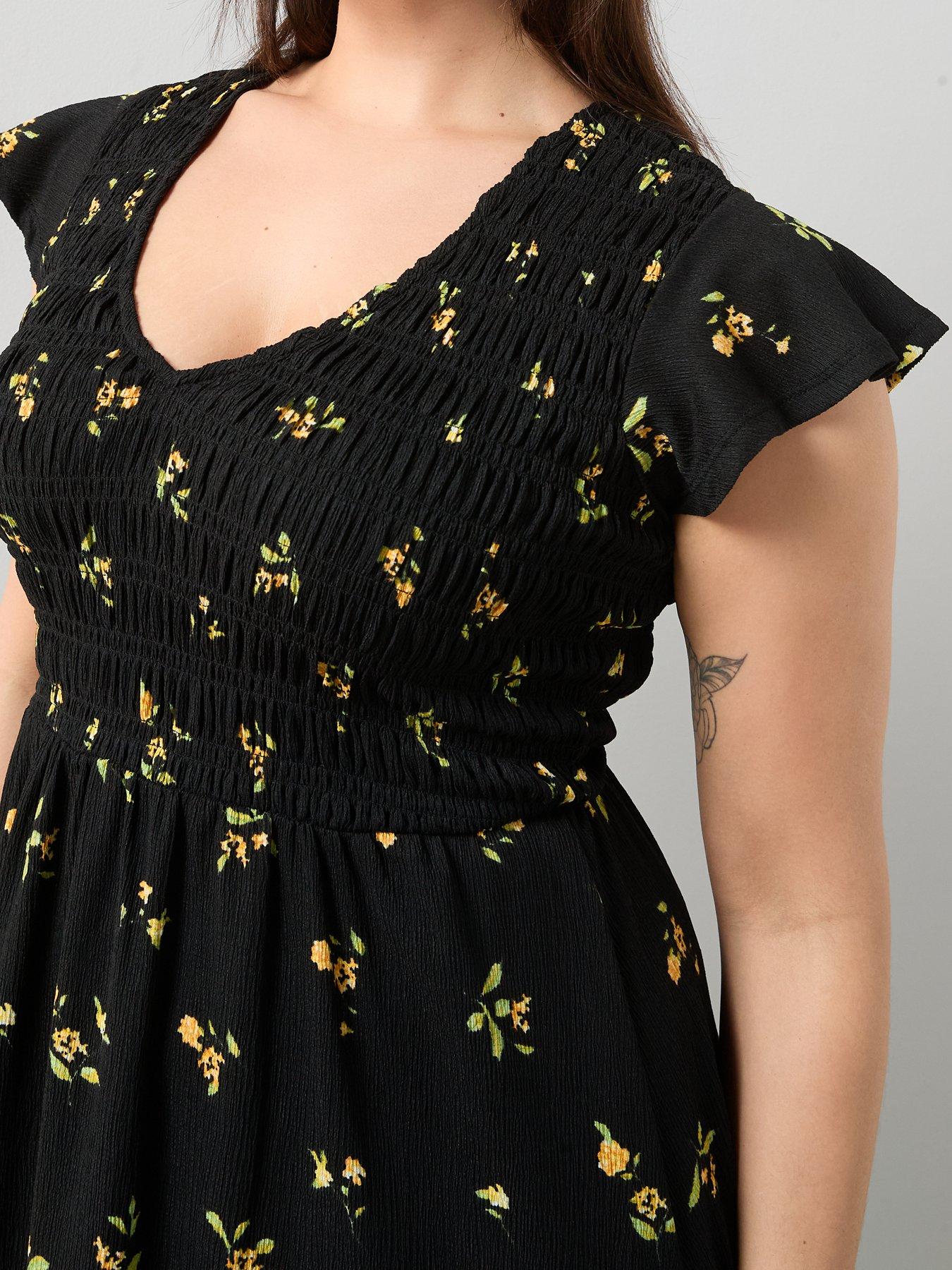 the-very-collection-curve-printed-stretch-midi-dressdetail