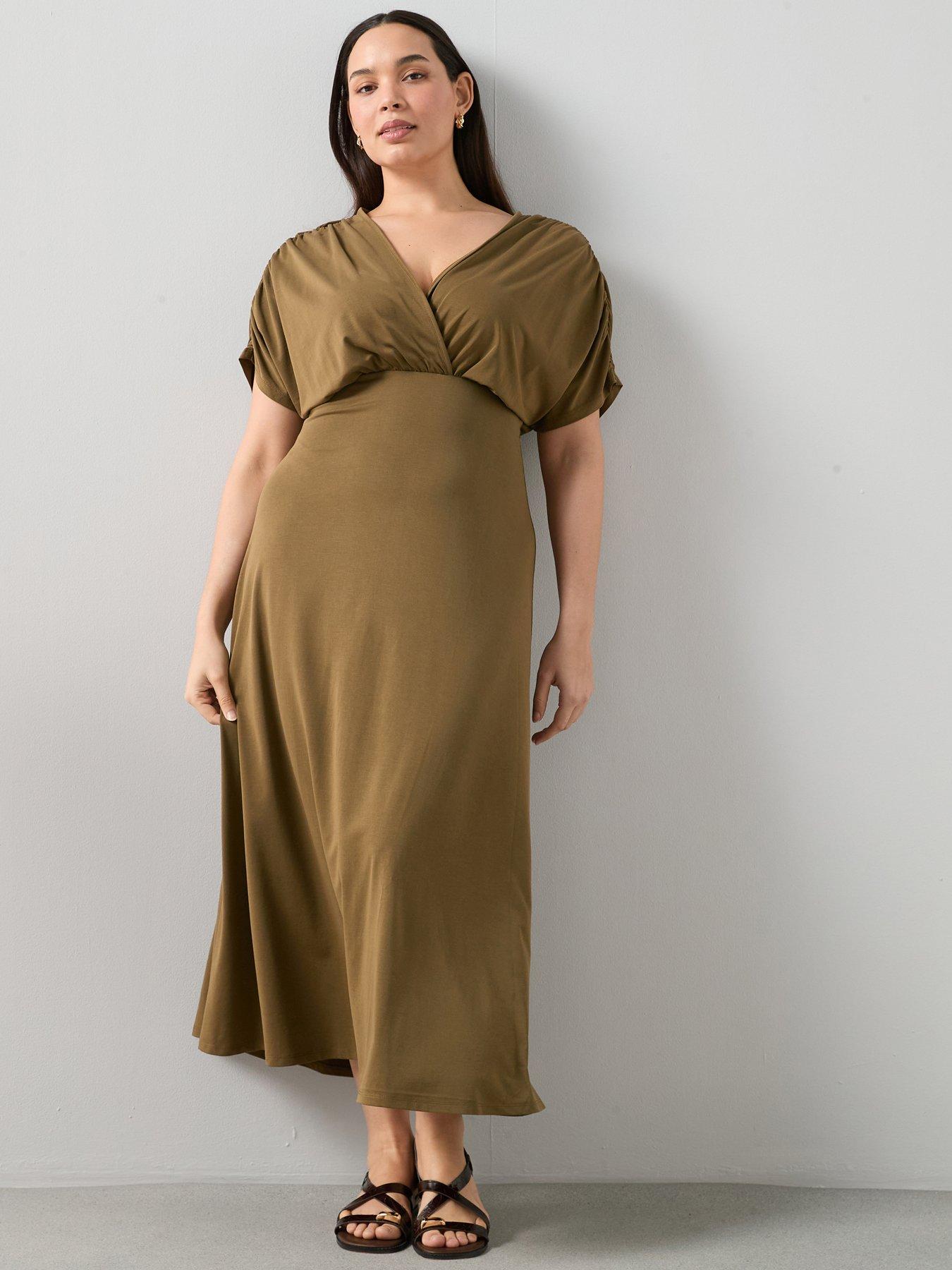 the-very-collection-curve-wrap-stretch-maxi-dressback