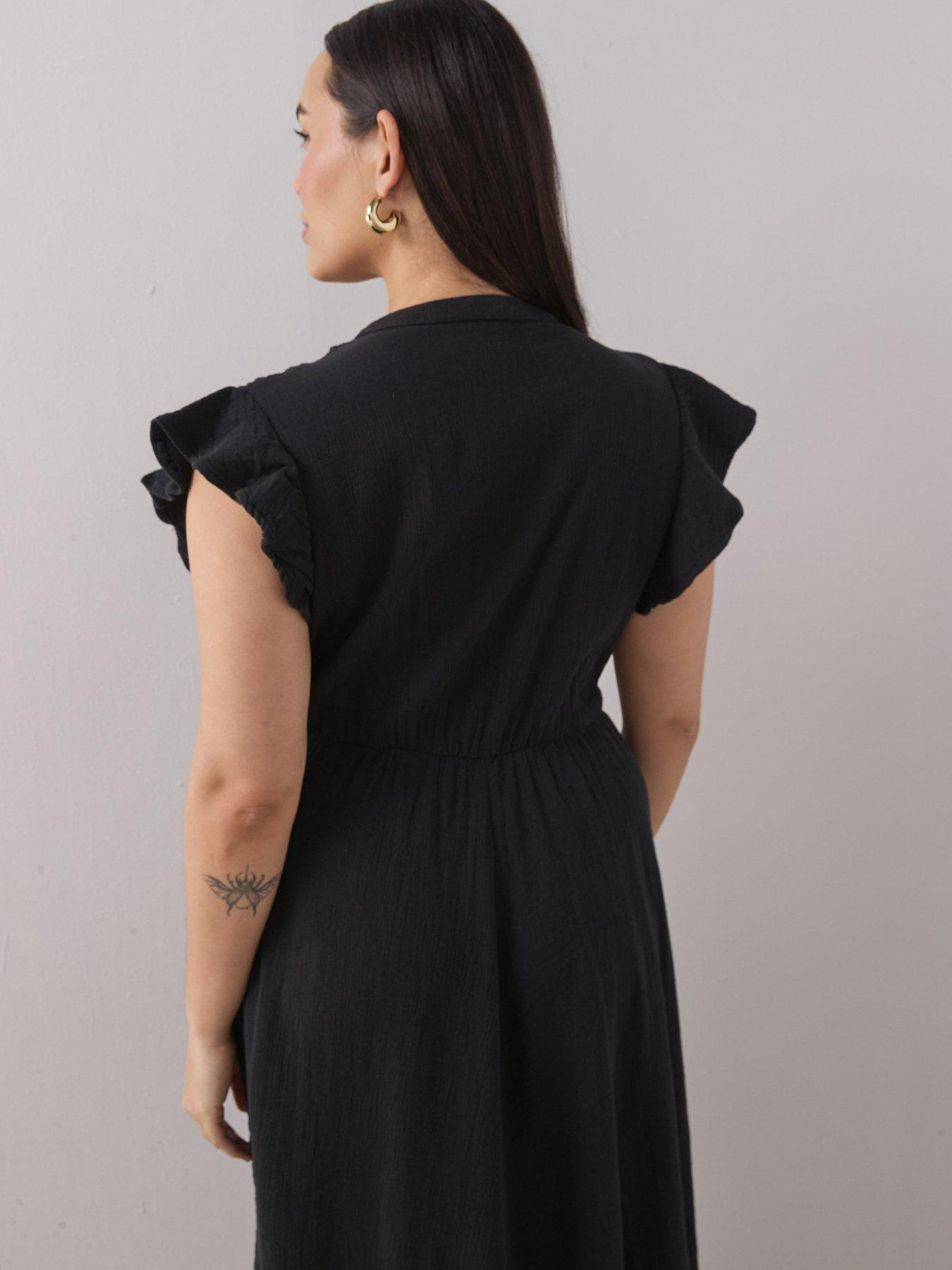 Image 5 of 6 of The Very Collection Curve Cheesecloth Waisted Midi Dress