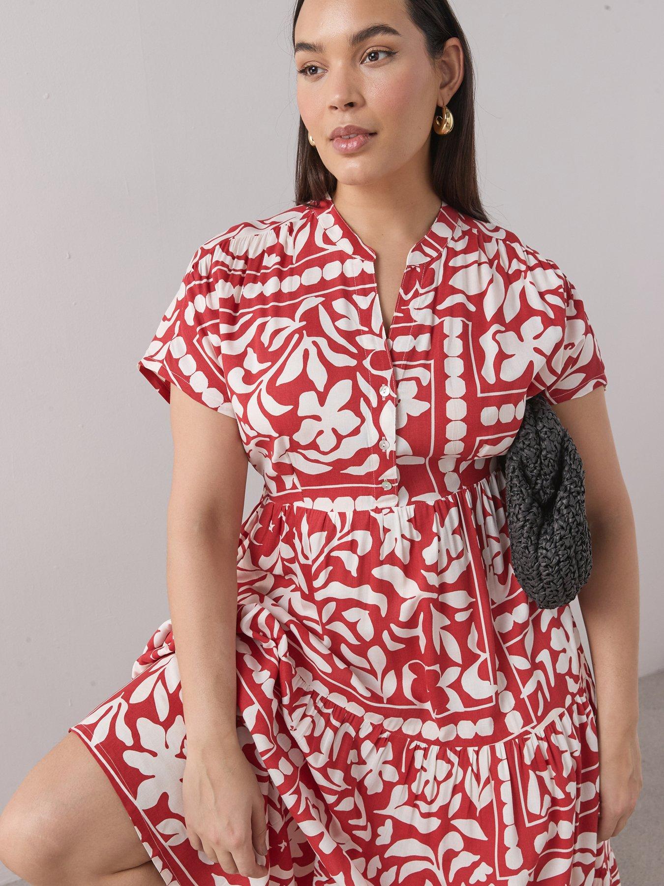 Image 5 of 6 of The Very Collection Curve Tiered Printed Midi Dress - Multi