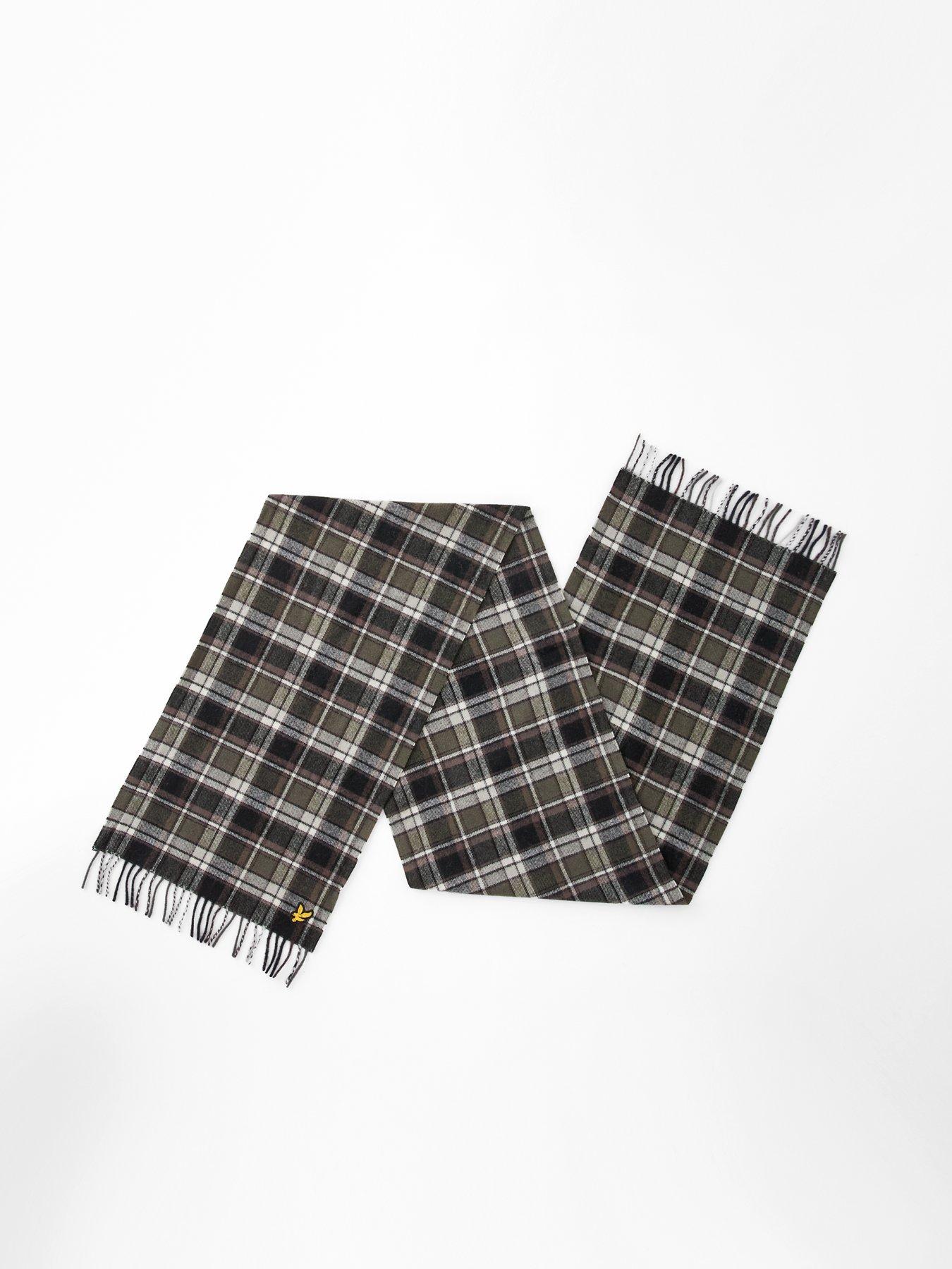 lyle-scott-lambswool-blend-scarf-and-beanie-set-blackback